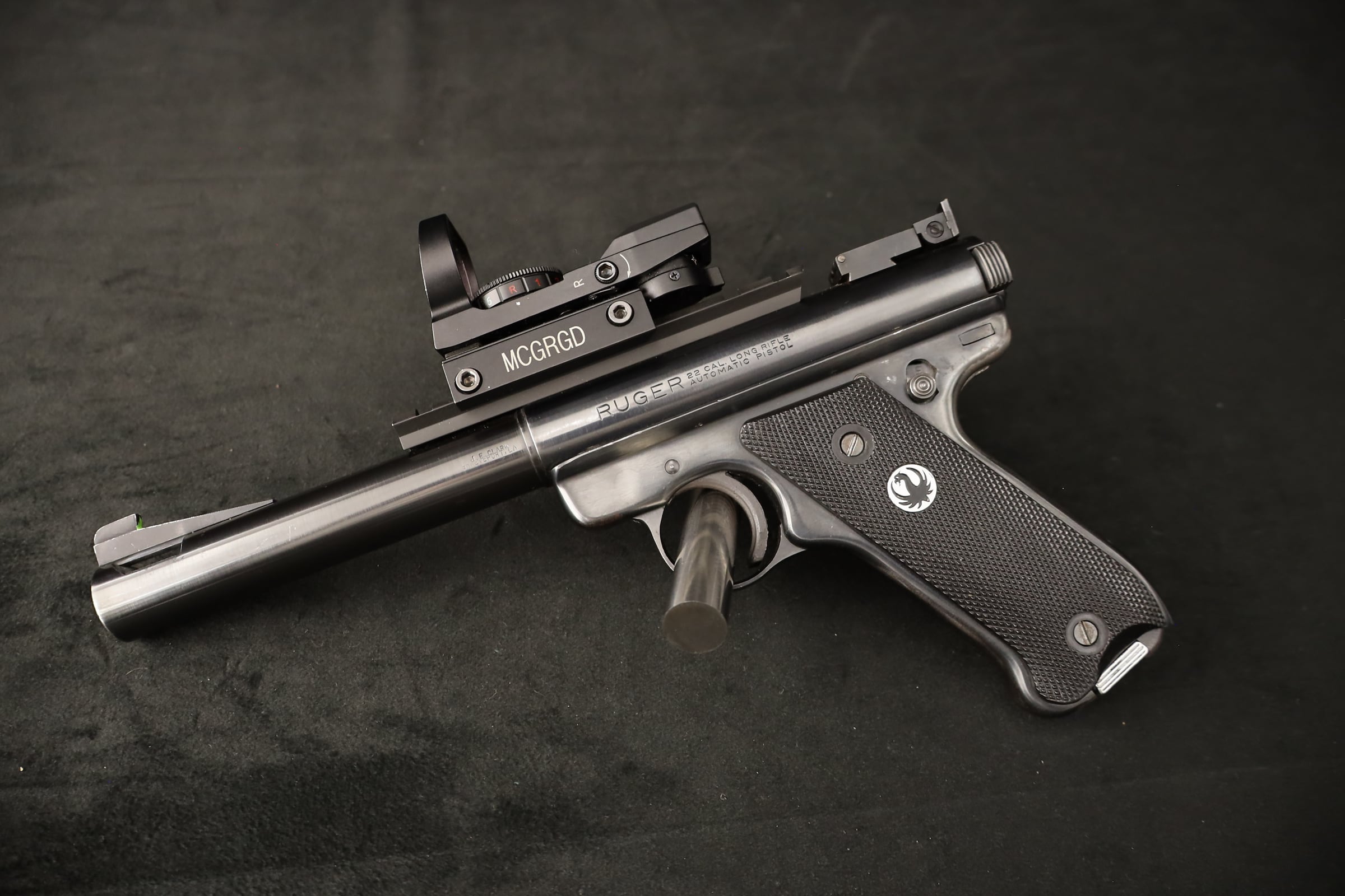 1962 Ruger Custom .22 LR 6.5" BBL J.E. Clark Bull Barrel MCGRGD Reflex-img-1