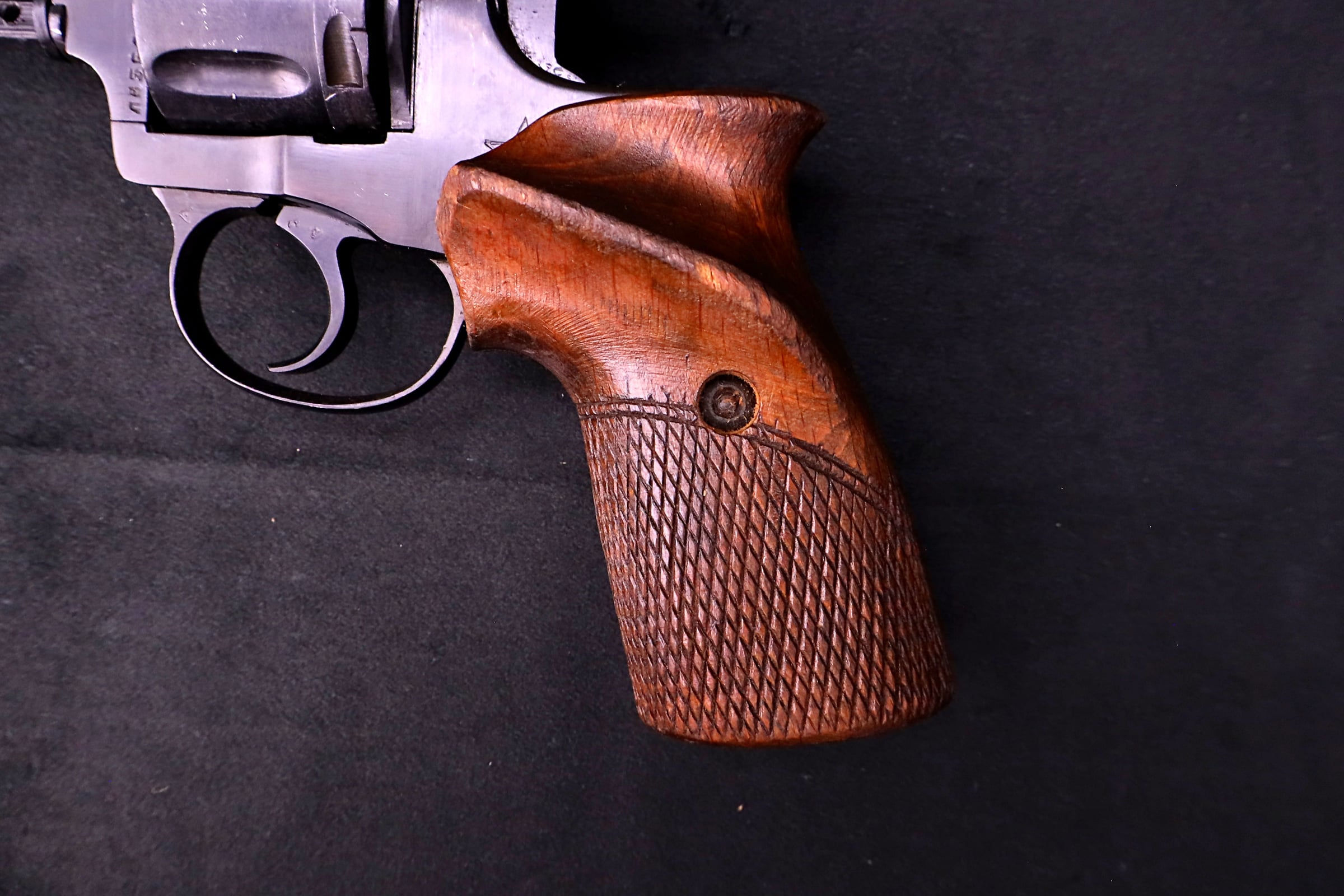 1995 Nagant Sport Target Revolver 7.62x38R Wood Target Grip Russia-img-3