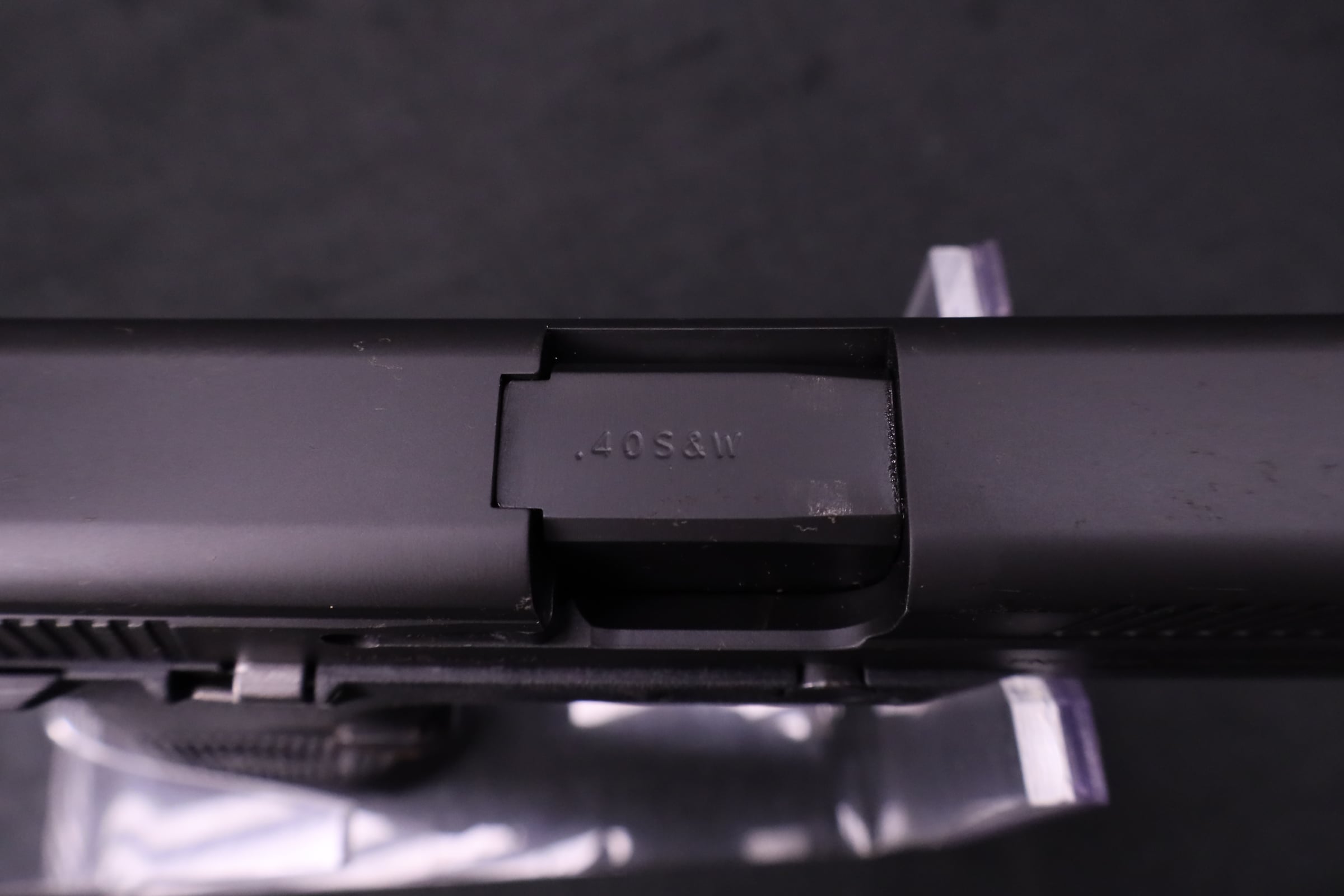 FN FNS-40 .40 S&W 4" BBL w/ Case & 2 Magazines-img-17