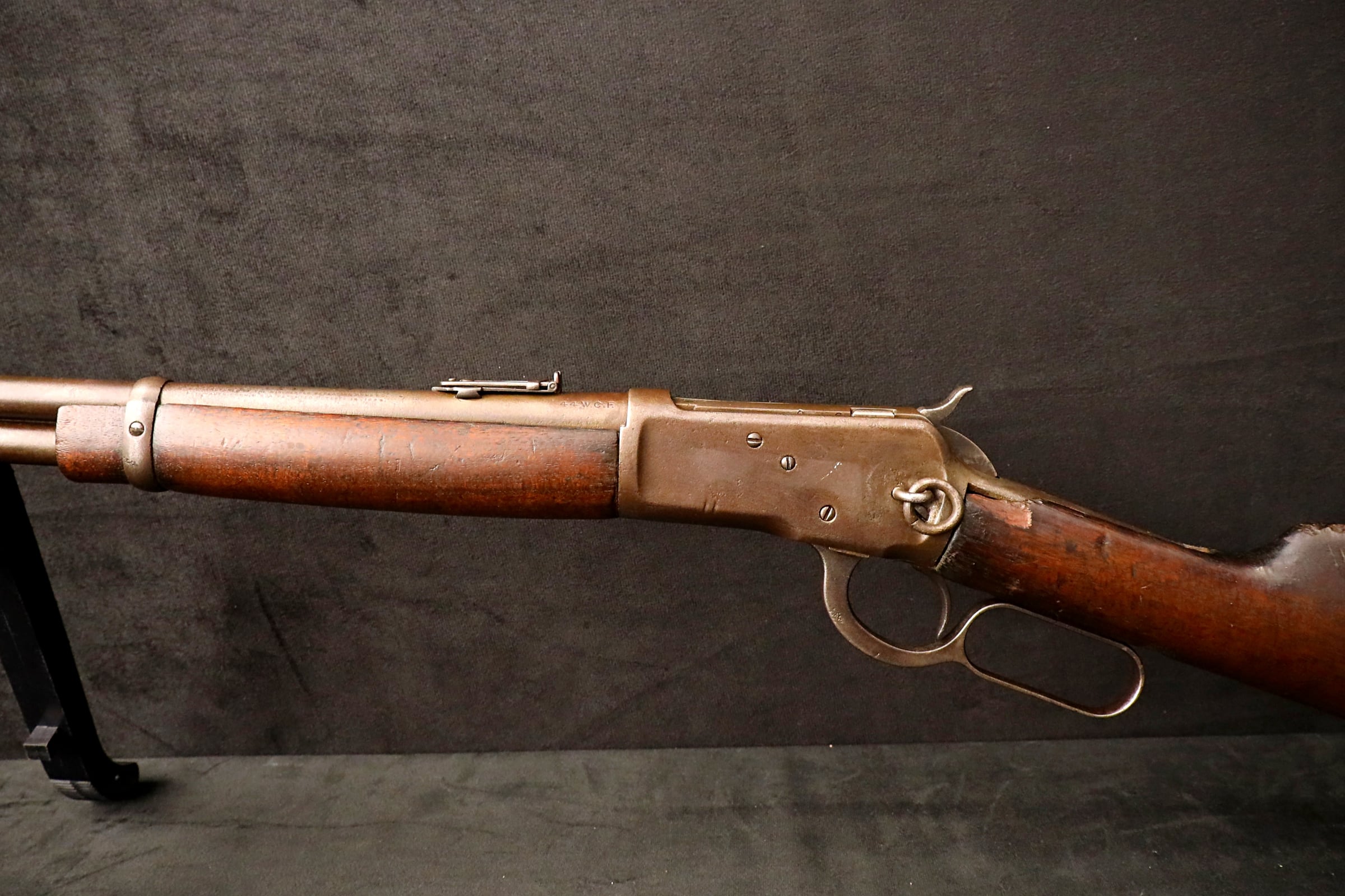 Antique 1892 Winchester Model 1892 Saddle Ring Carbine .44 WCF *Low Serial*-img-11