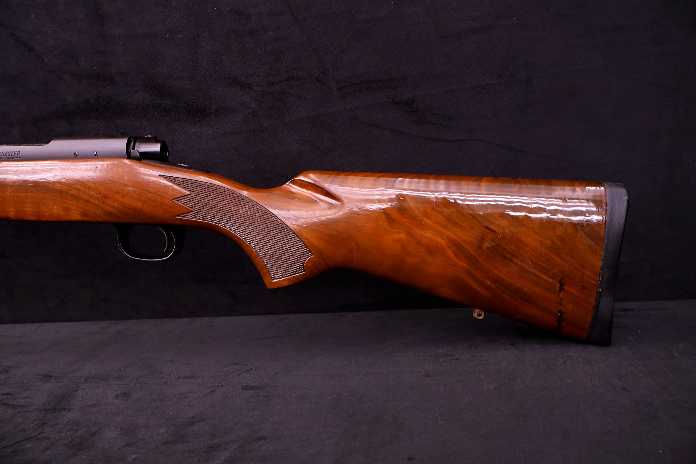 Winchester Model 70 Westerner 7mm Remington Magnum 24" Blued & Walnut-img-14