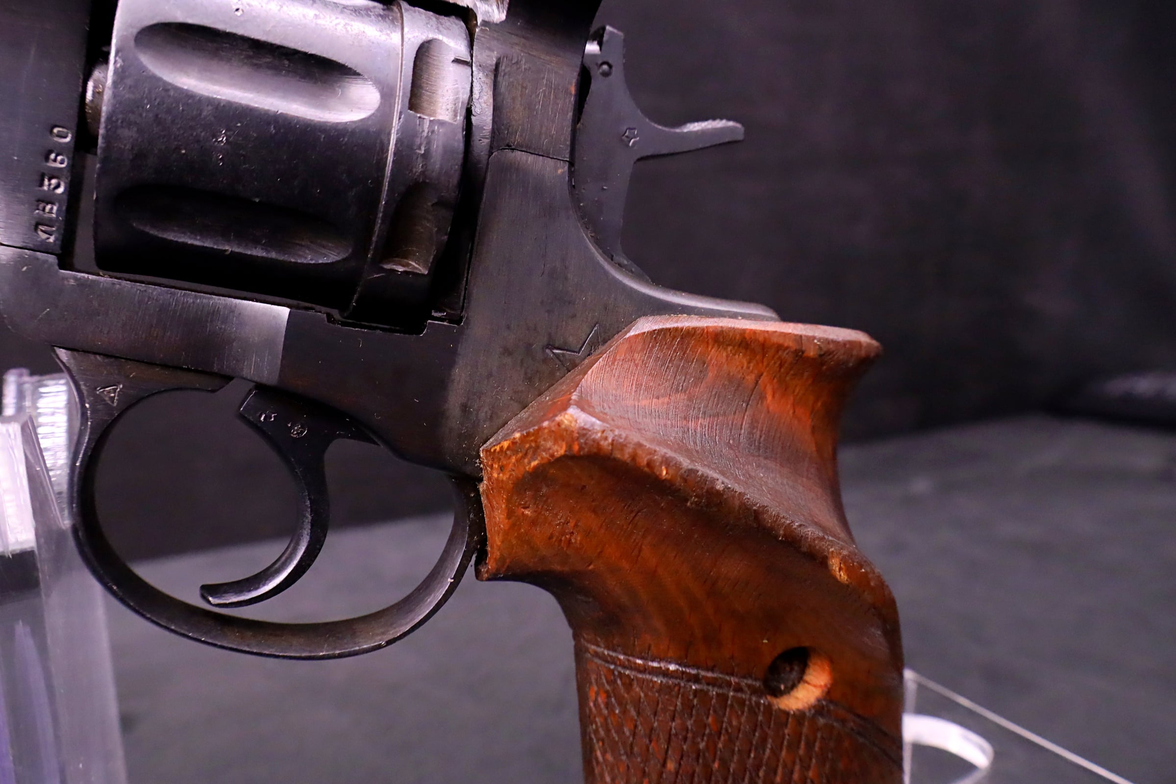 1995 Nagant Sport Target Revolver 7.62x38R Wood Target Grip Russia-img-19