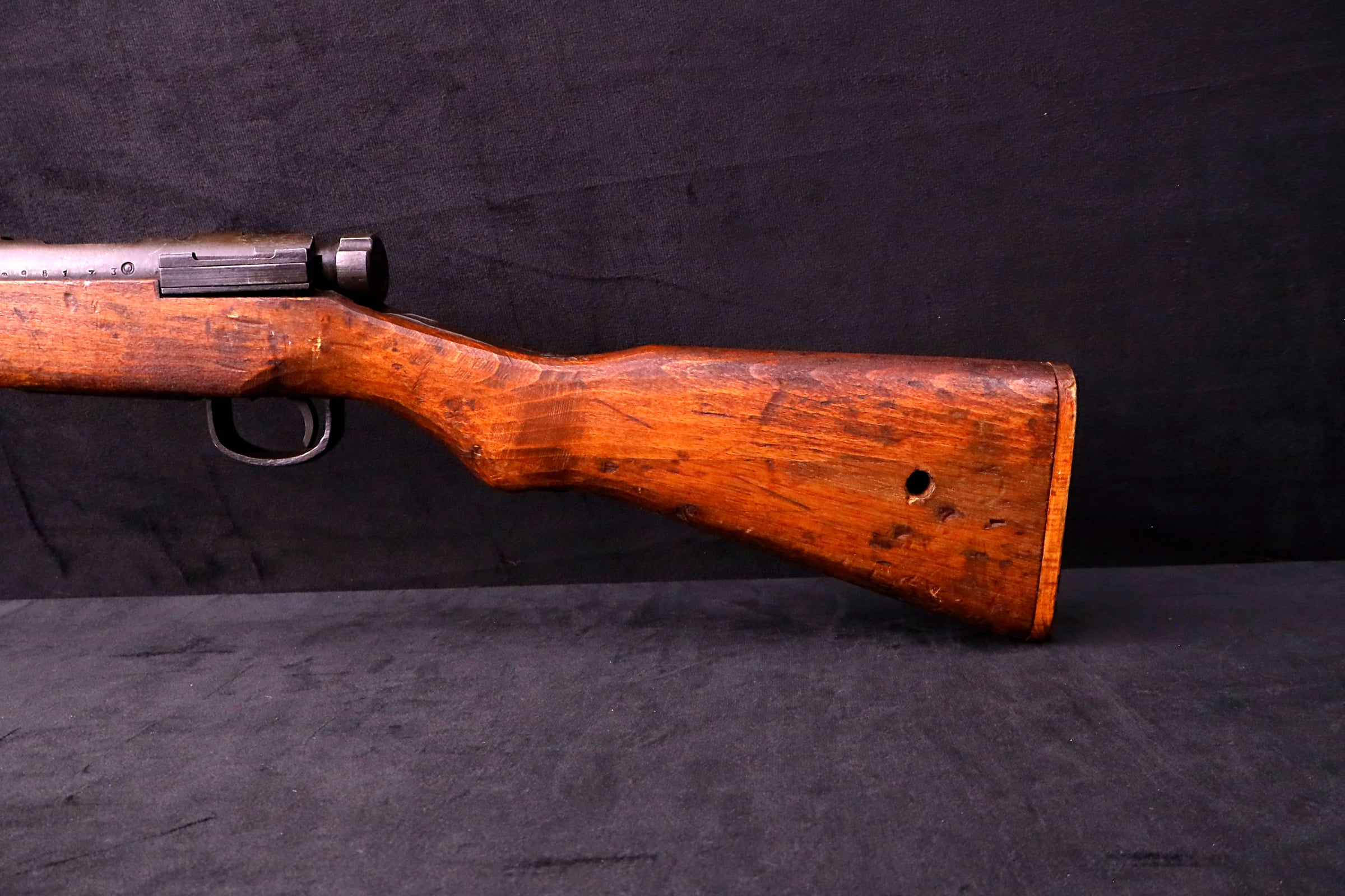 1944 WWII Japanese Arisaka Type 99 Last Ditch Rifle 7.7mm Rope Hole Stock-img-13