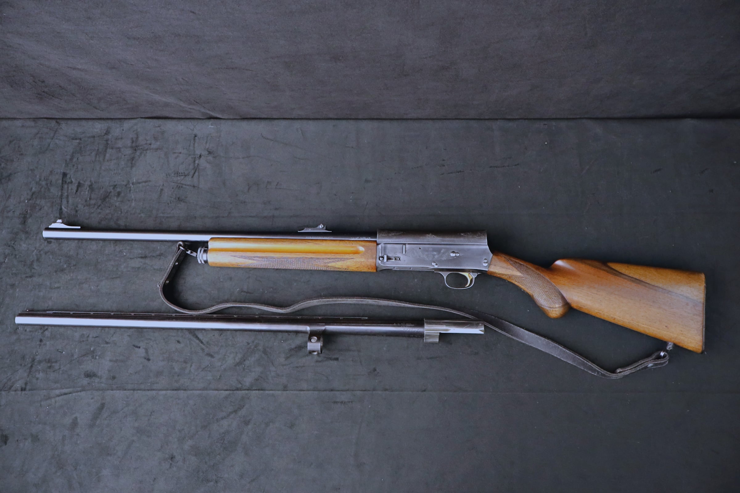 1962 Browning Auto-5 Light Twelve A5 12 GA w/ Extra Barrel-img-1