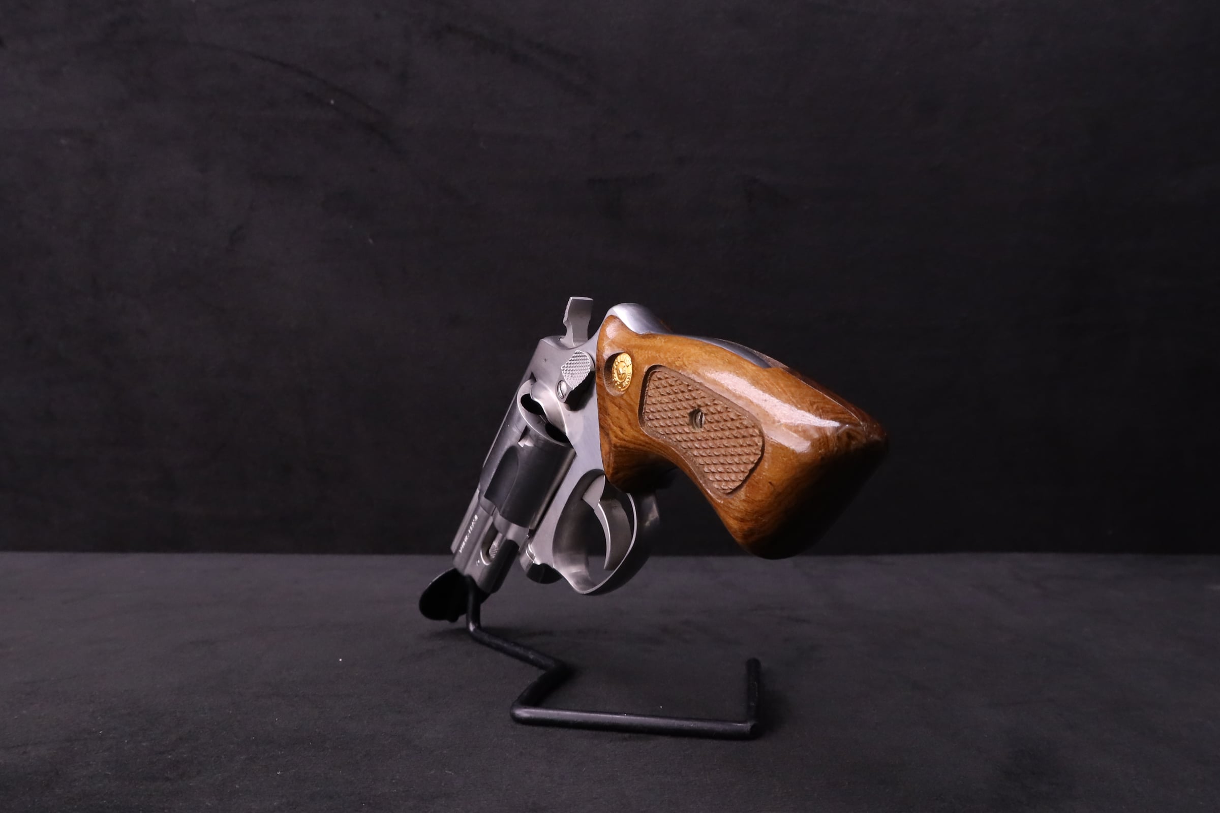Taurus Model 85 .38 Special 2" Stainless 5-Shot Snub Revolver Walnut Grips-img-19