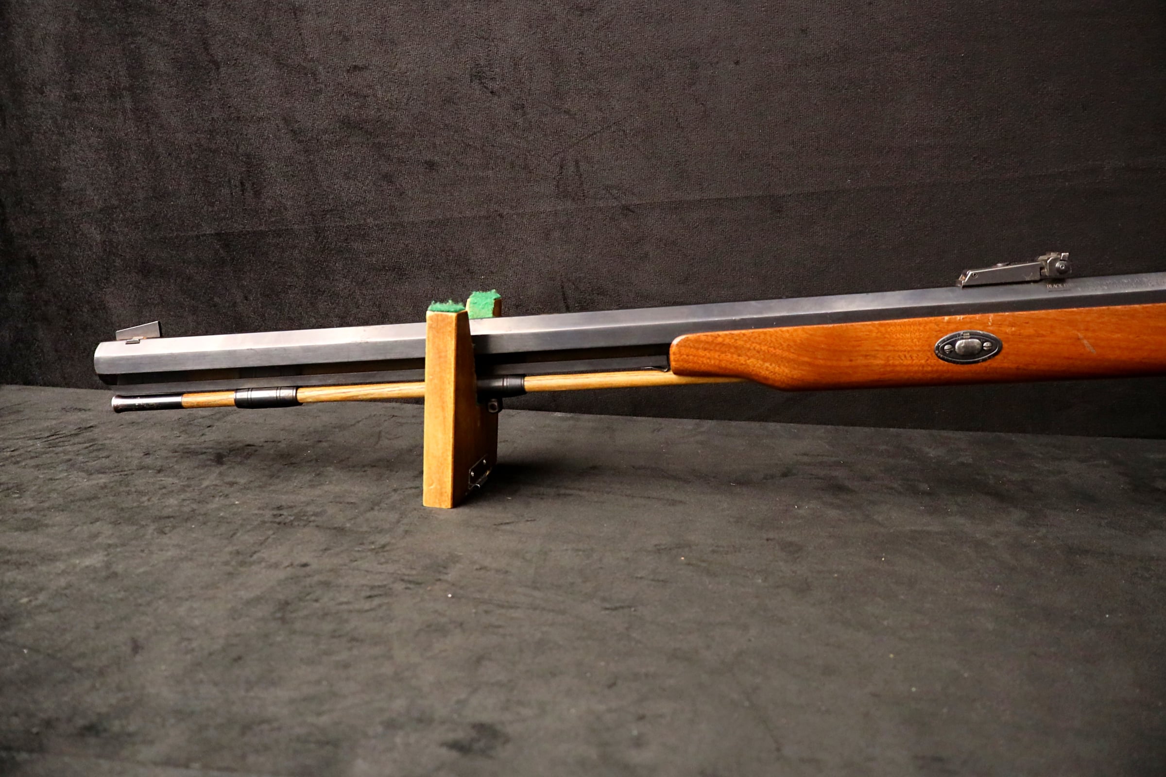 Thompson Center Renegade .50 Cal Flintlock 28" Octagon Muzzleloader-img-11