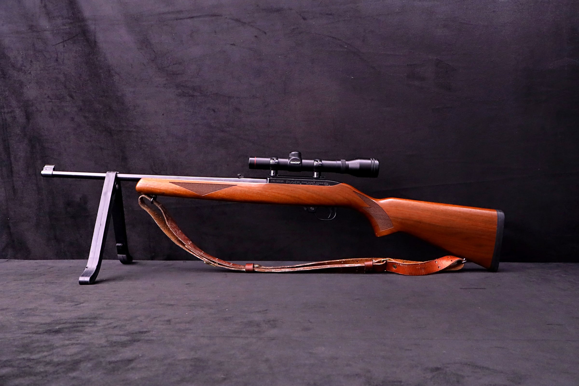 1996 Ruger 10/22 Carbine .22 LR 18.5" Wood Simmons 4X Scope Leather Sling-img-9