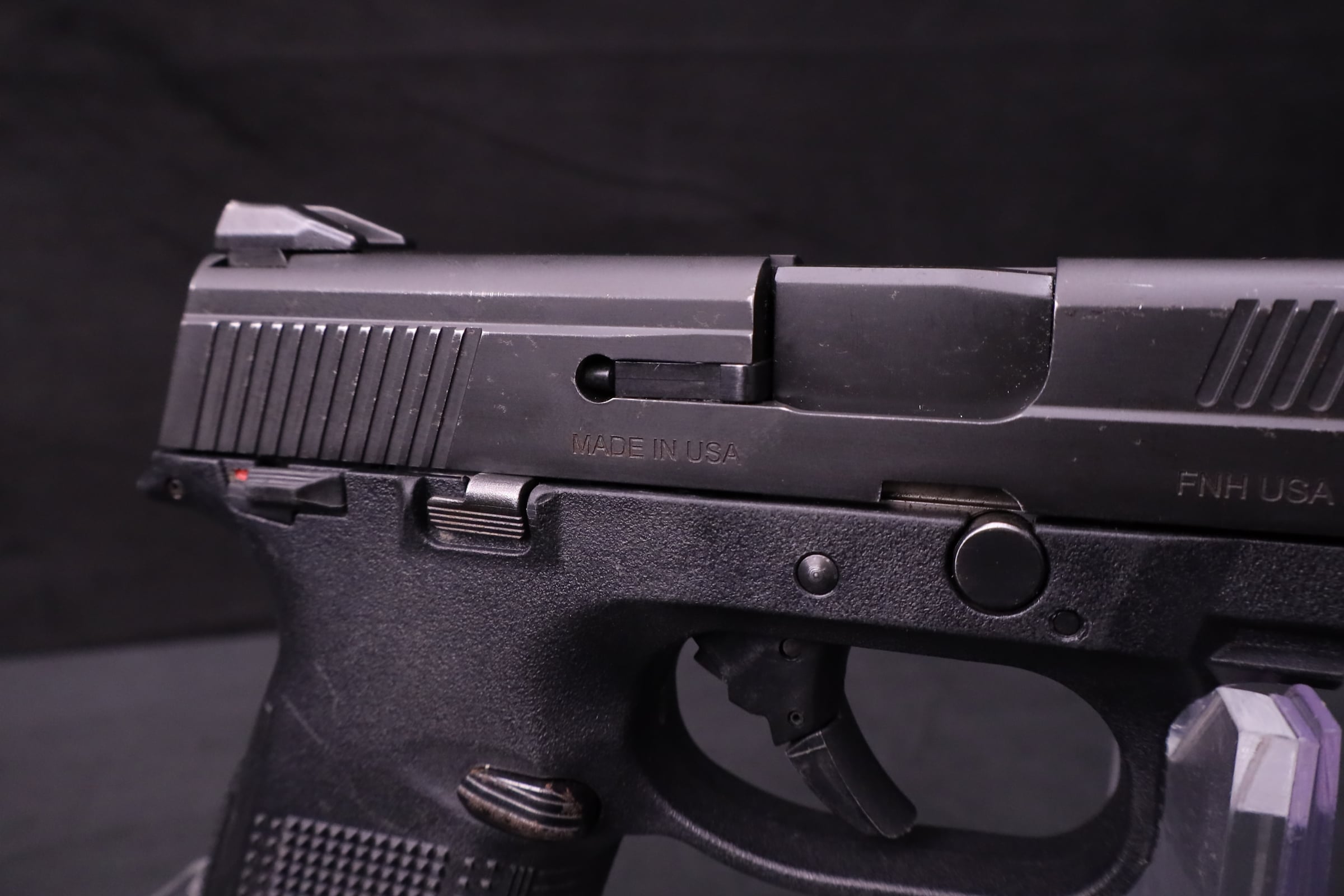FN FNS-40 .40 S&W 4" BBL w/ Case & 2 Magazines-img-15