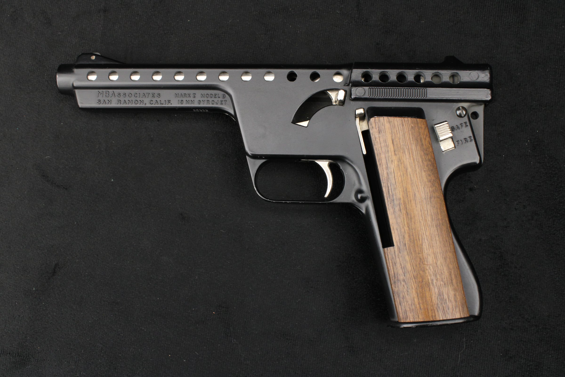 1967 MB Associates Gyrojet Mark 1 Model B 13mm Rocket Pistol 1,100 Made-img-1