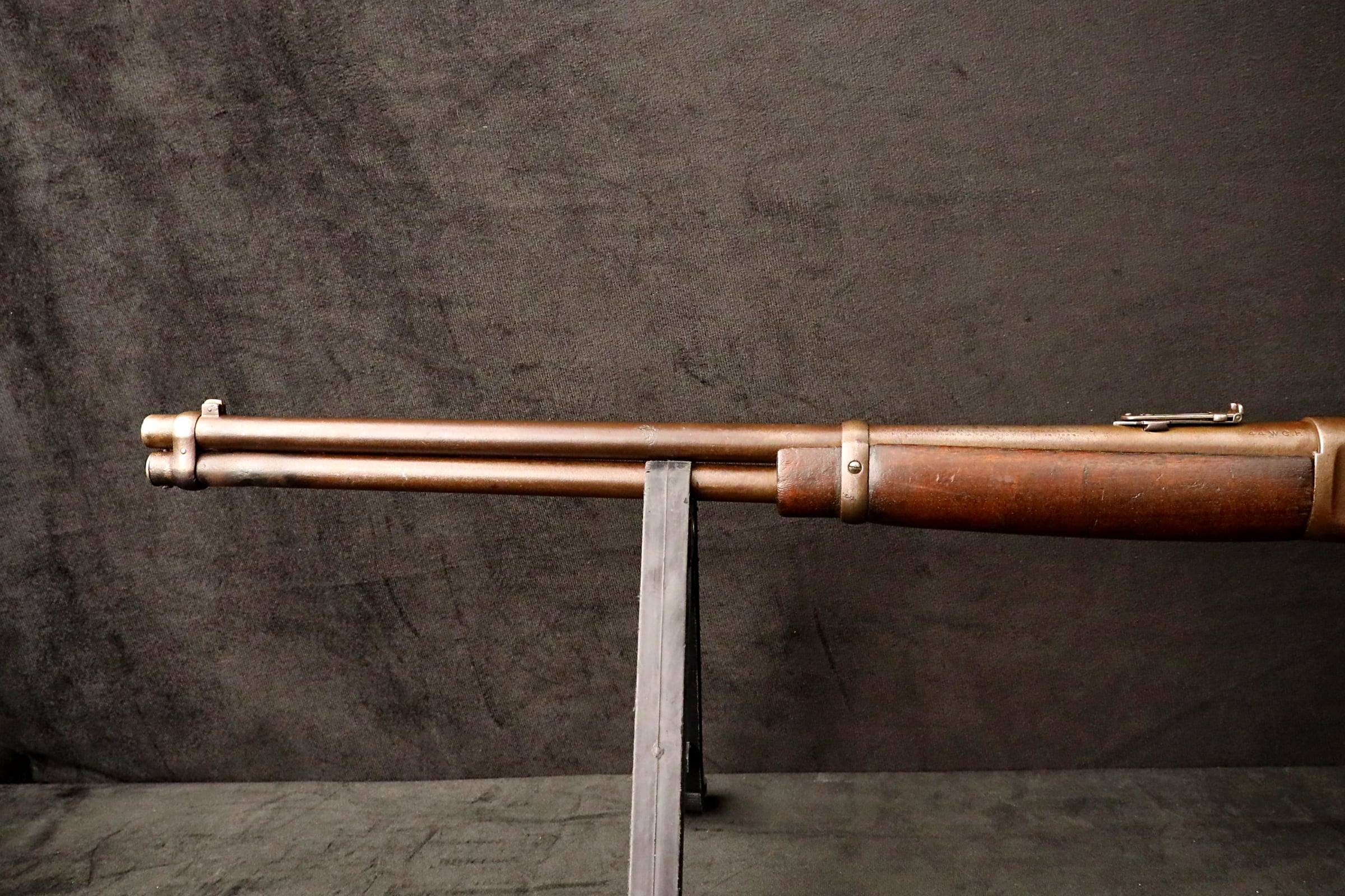 Antique 1892 Winchester Model 1892 Saddle Ring Carbine .44 WCF *Low Serial*-img-10
