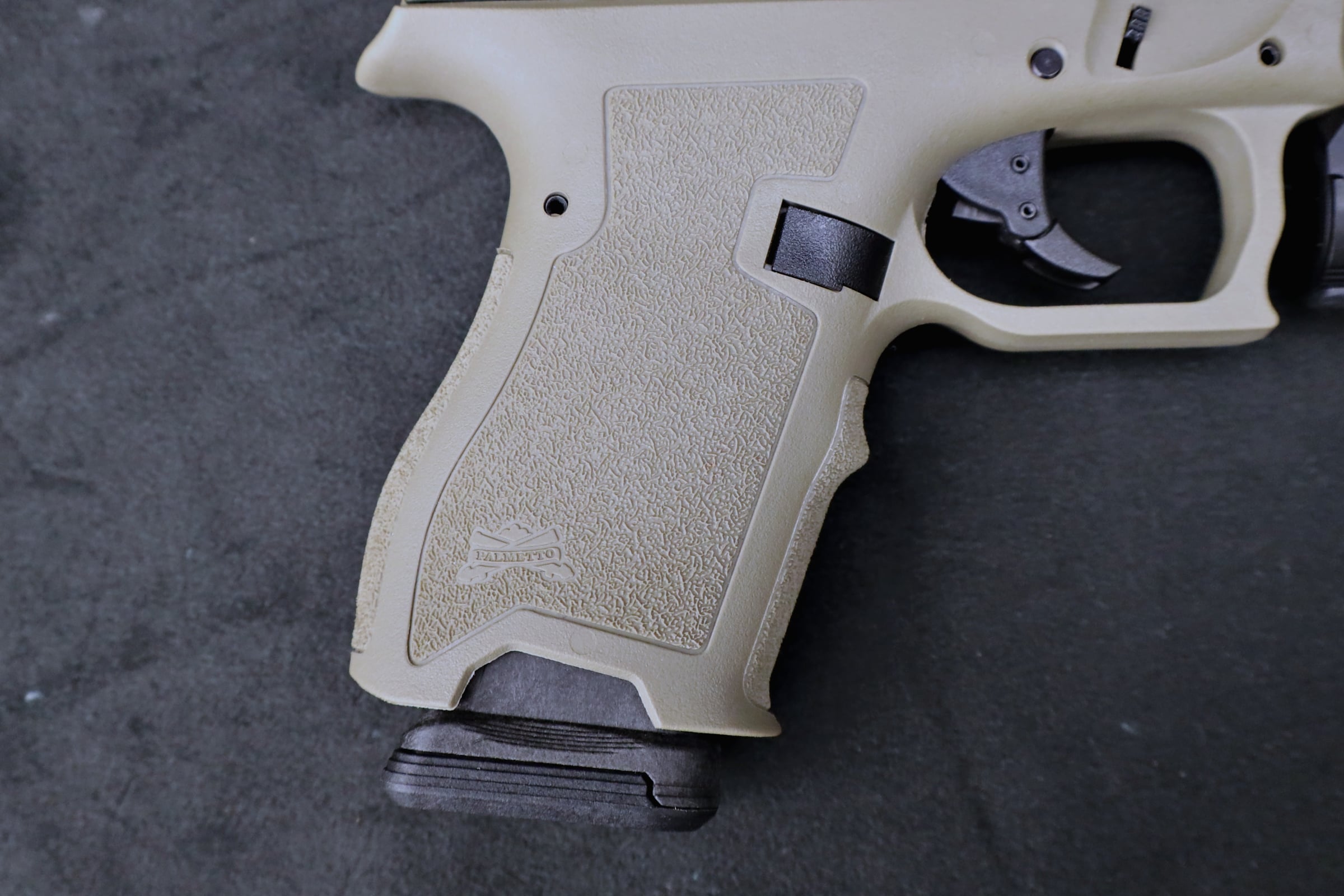 Palmetto State Armory Dagger Compact 9mm w/ Red Dot Light & Case-img-6