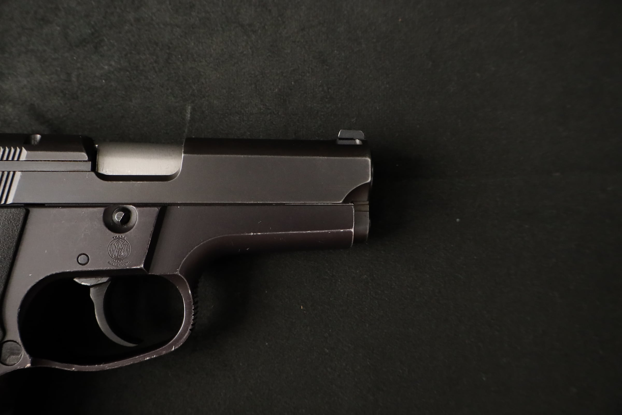 1995 Smith & Wesson 6904 9mm Third Gen Compact S&W Novak Sights-img-4