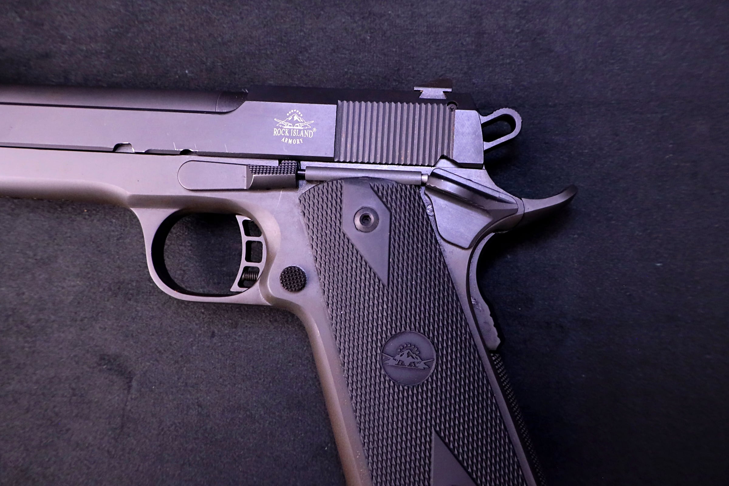 Rock Island Armory XTM-22 .22 WMR 1911 Pistol 4.5 Inch 4 Mags & Case-img-7
