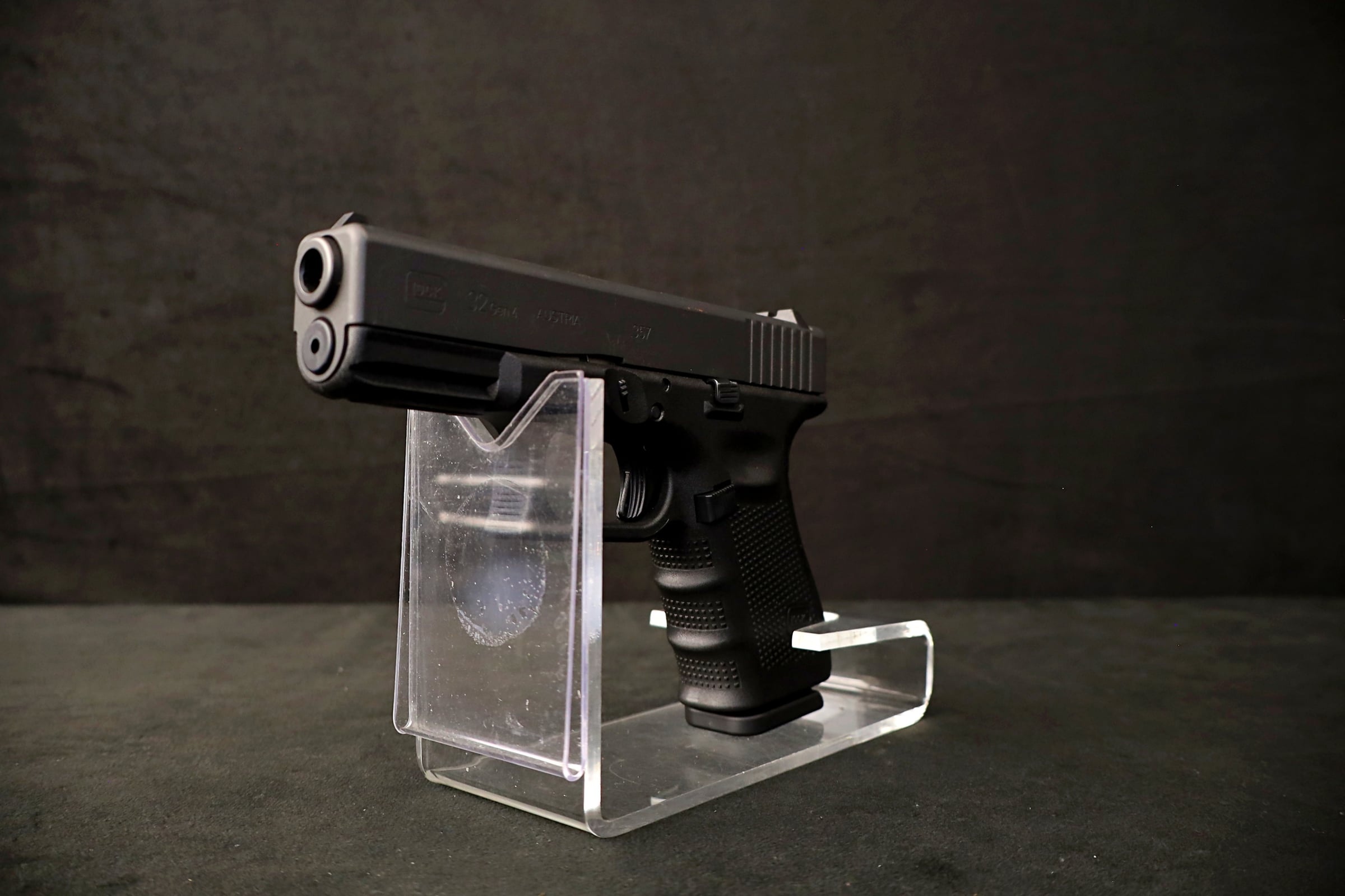 Glock 32 Gen4 .357 SIG Semi Auto Pistol 13+1 Compact Austria-img-13