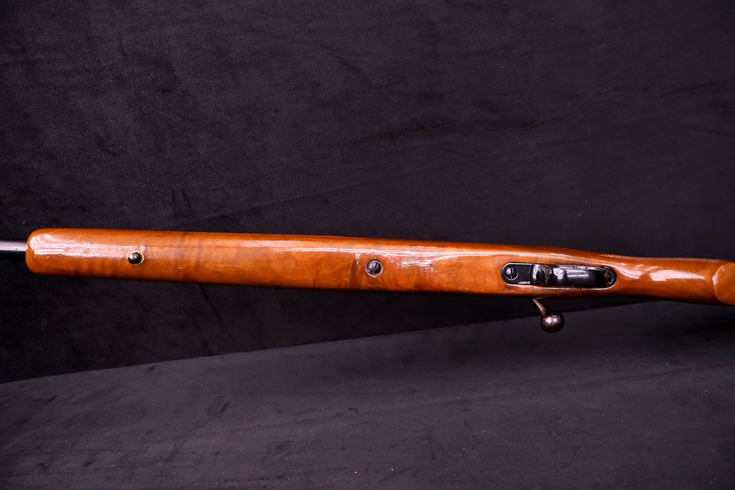 Winchester Model 70 Westerner 7mm Remington Magnum 24" Blued & Walnut-img-19