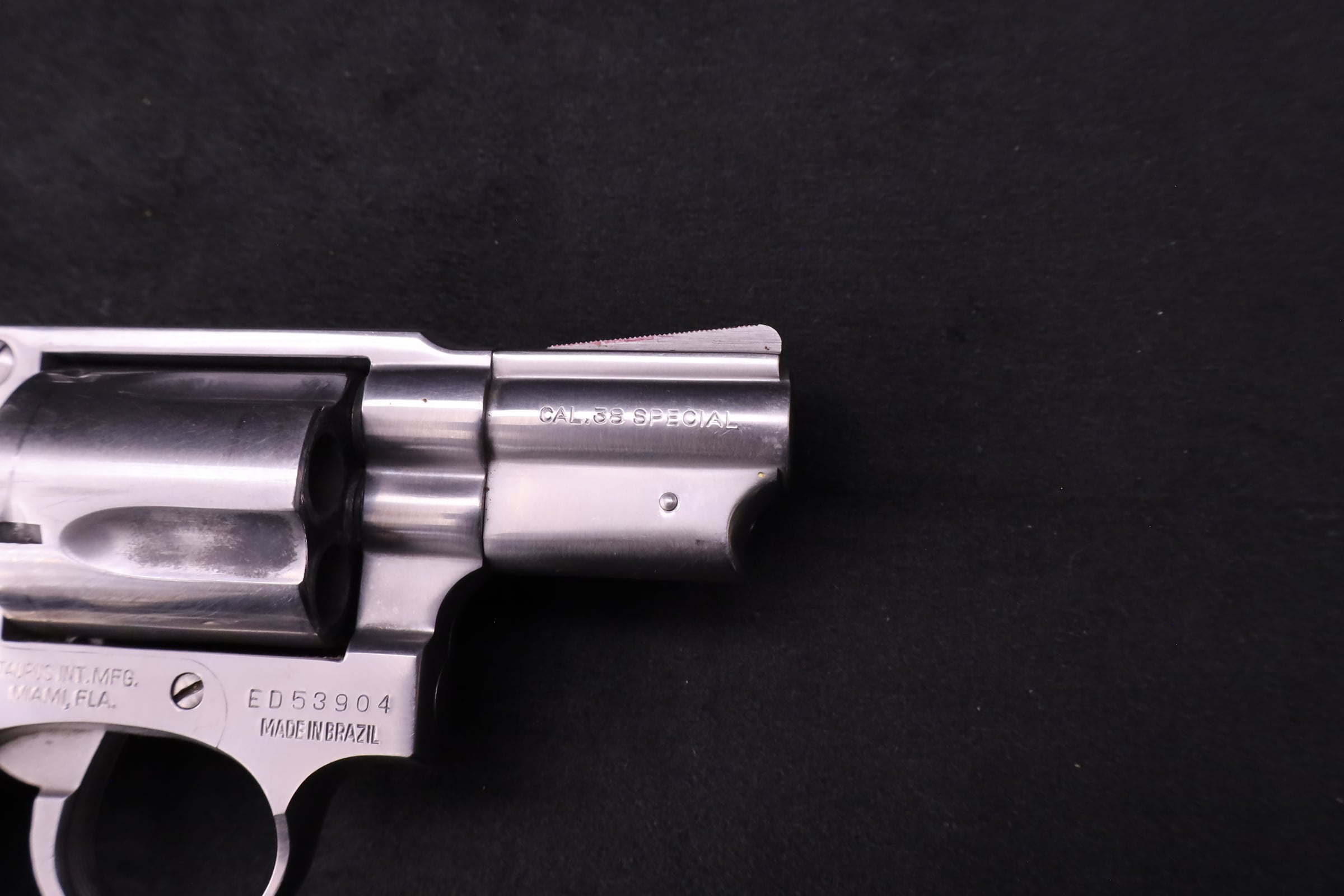 Taurus Model 85 .38 Special 2" Stainless 5-Shot Snub Revolver Walnut Grips-img-4