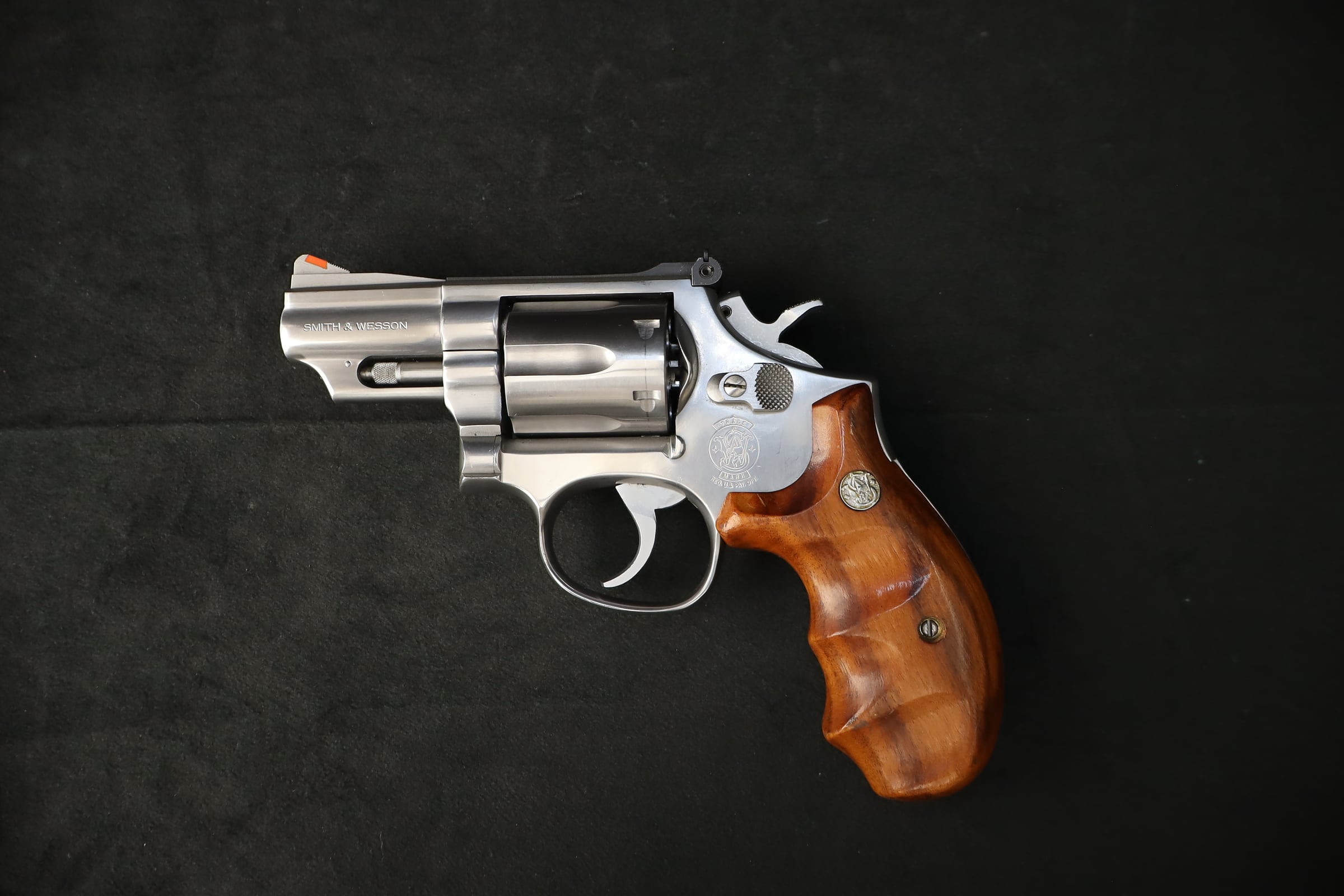 1984 Smith & Wesson Model 66-2 .357 Magnum 2.5" Stainless Combat Magnum-img-2