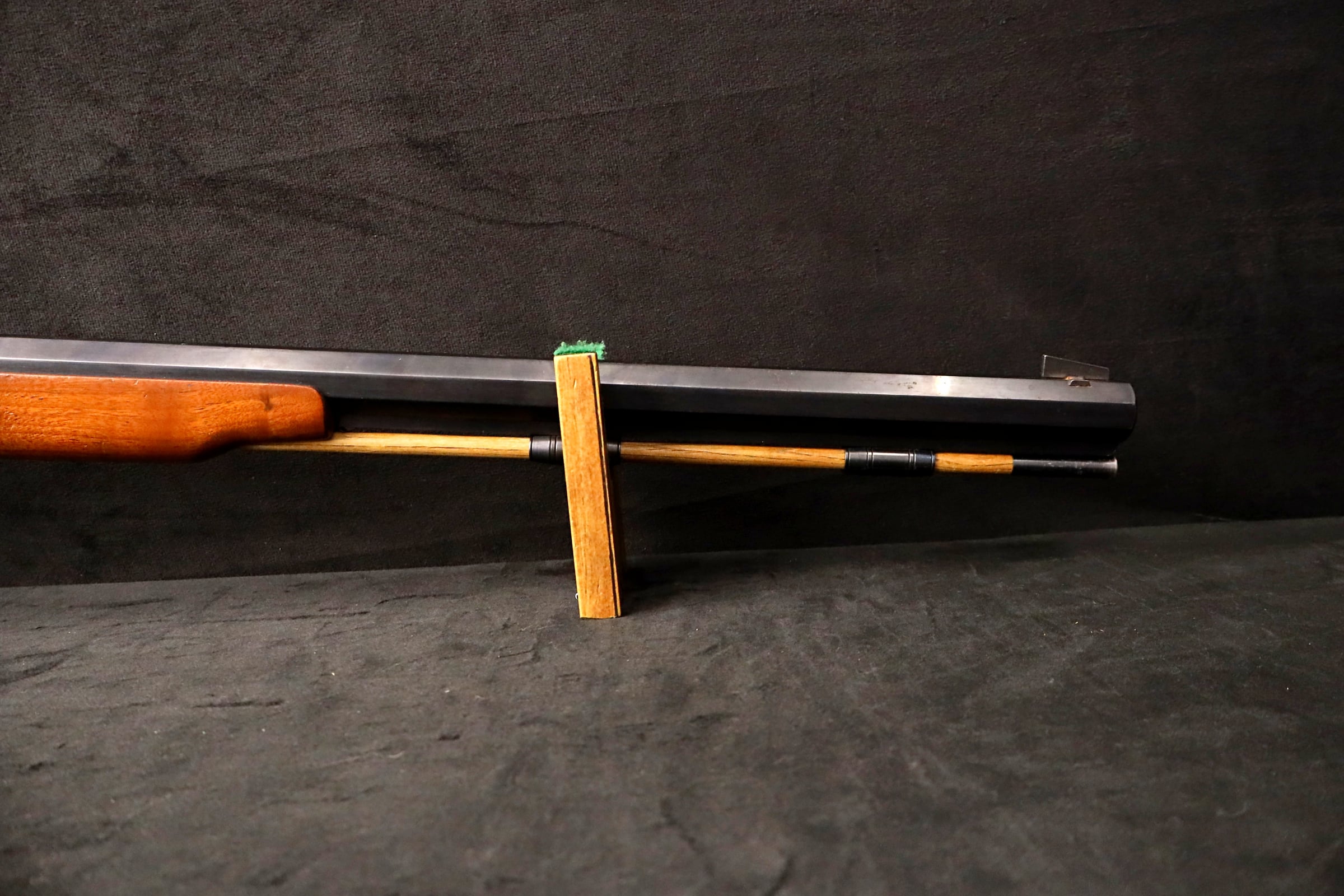 Thompson Center Renegade .50 Cal Flintlock 28" Octagon Muzzleloader-img-7