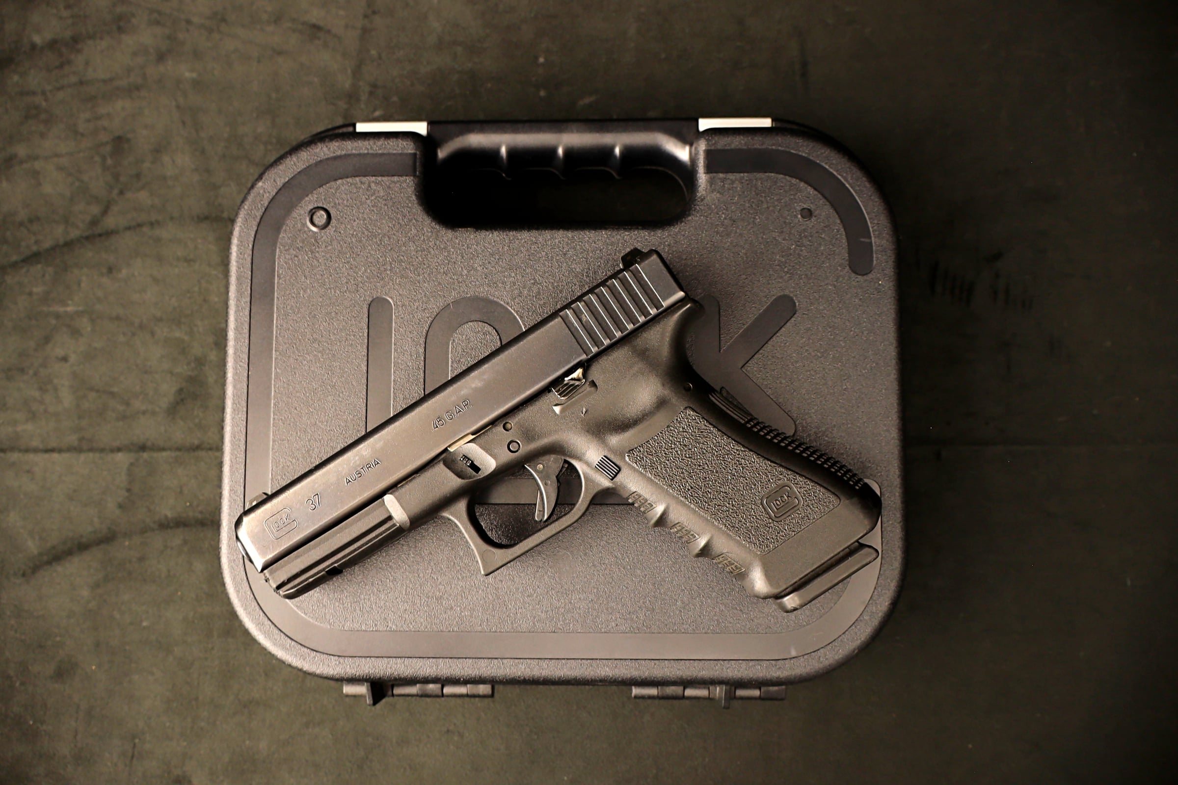 Glock 37 Gen3 .45 GAP Pistol Night Sights Factory Case-img-1