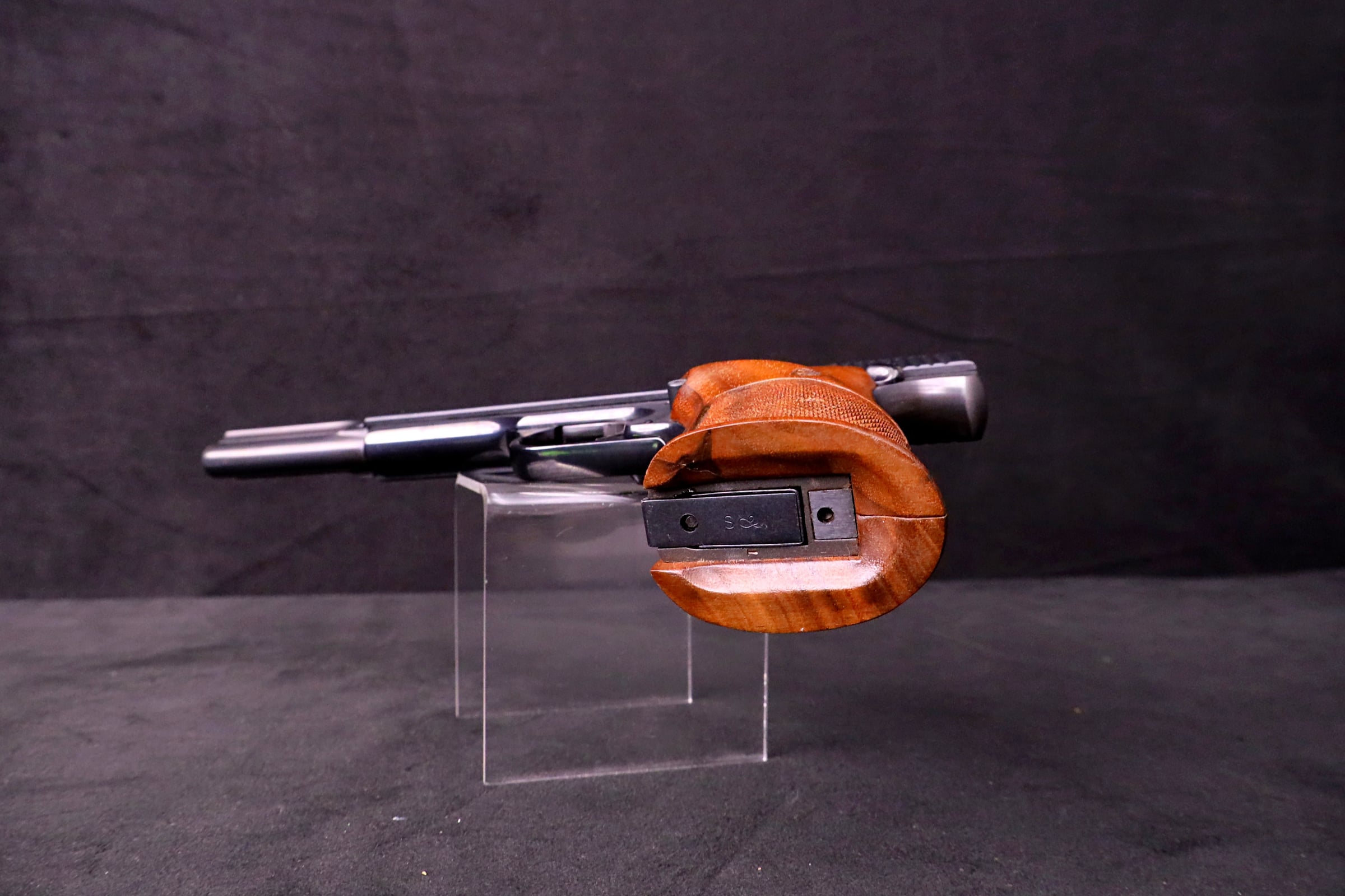 Smith & Wesson Model 41 .22 LR 7" Barrel Blued Single Action Target Pistol-img-20