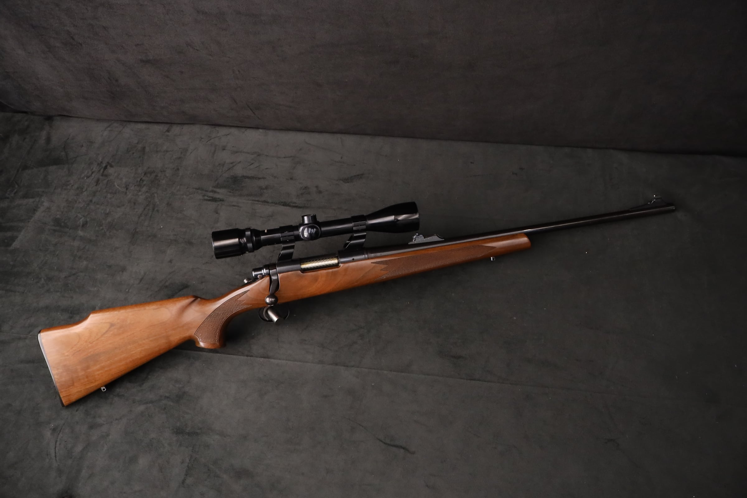 1983 Remington Model 700 ADL WALNUT .243 Win -img-2