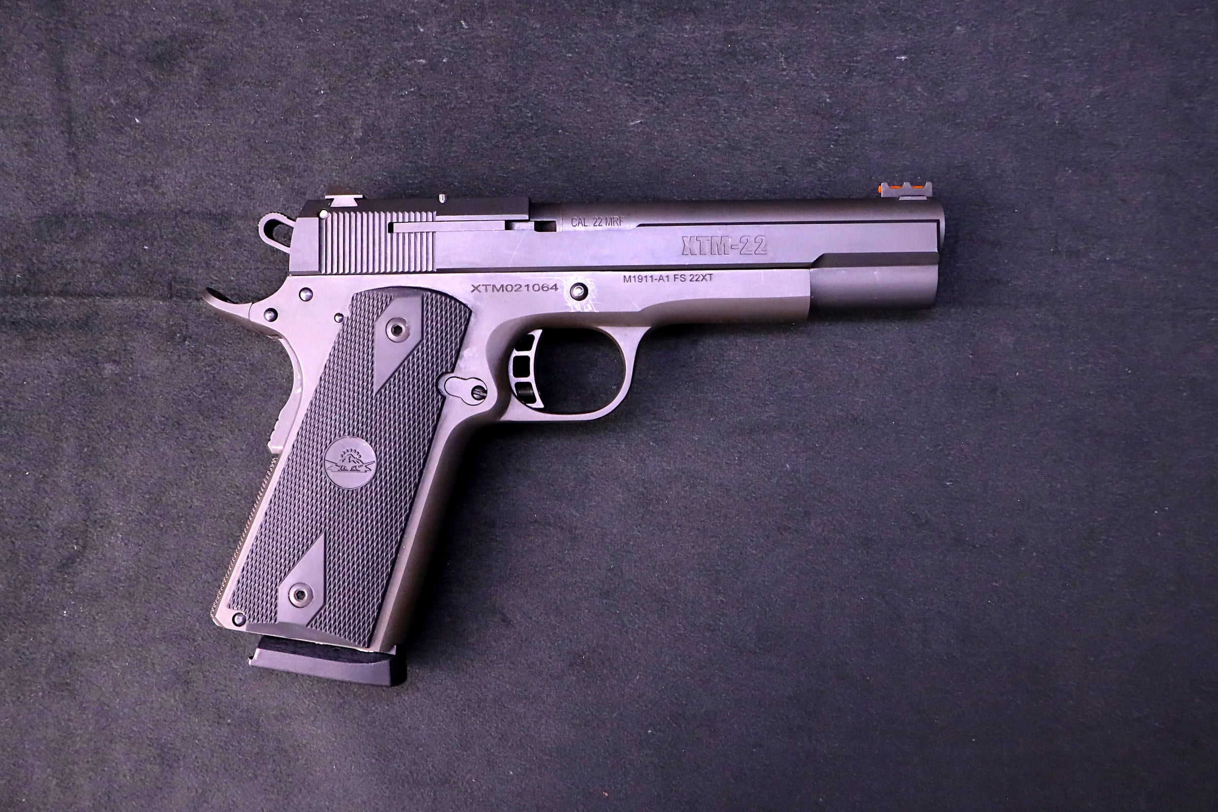 Rock Island Armory XTM-22 .22 WMR 1911 Pistol 4.5 Inch 4 Mags & Case-img-9