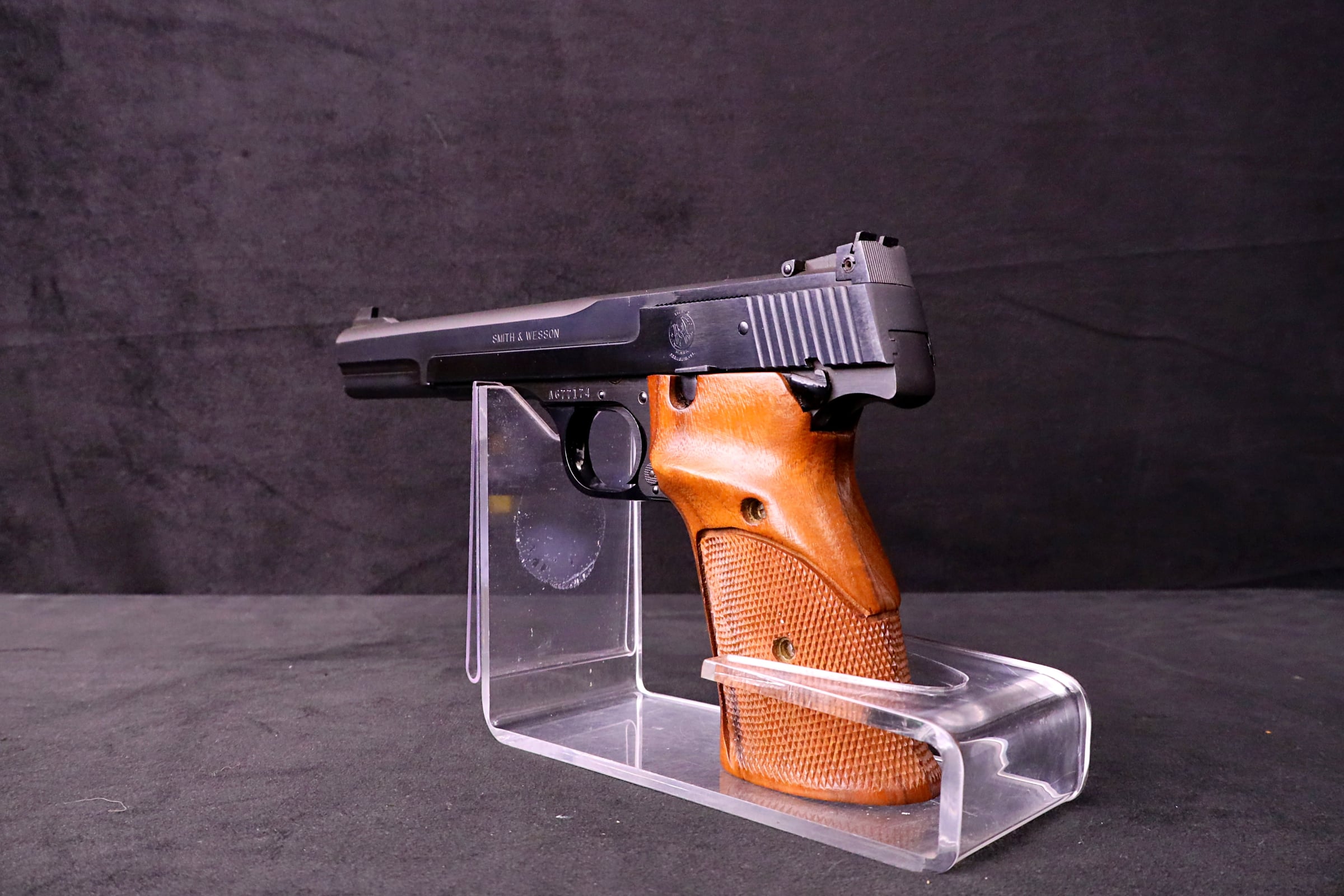 Smith & Wesson Model 41 .22 LR 7" Barrel Blued Single Action Target Pistol-img-14