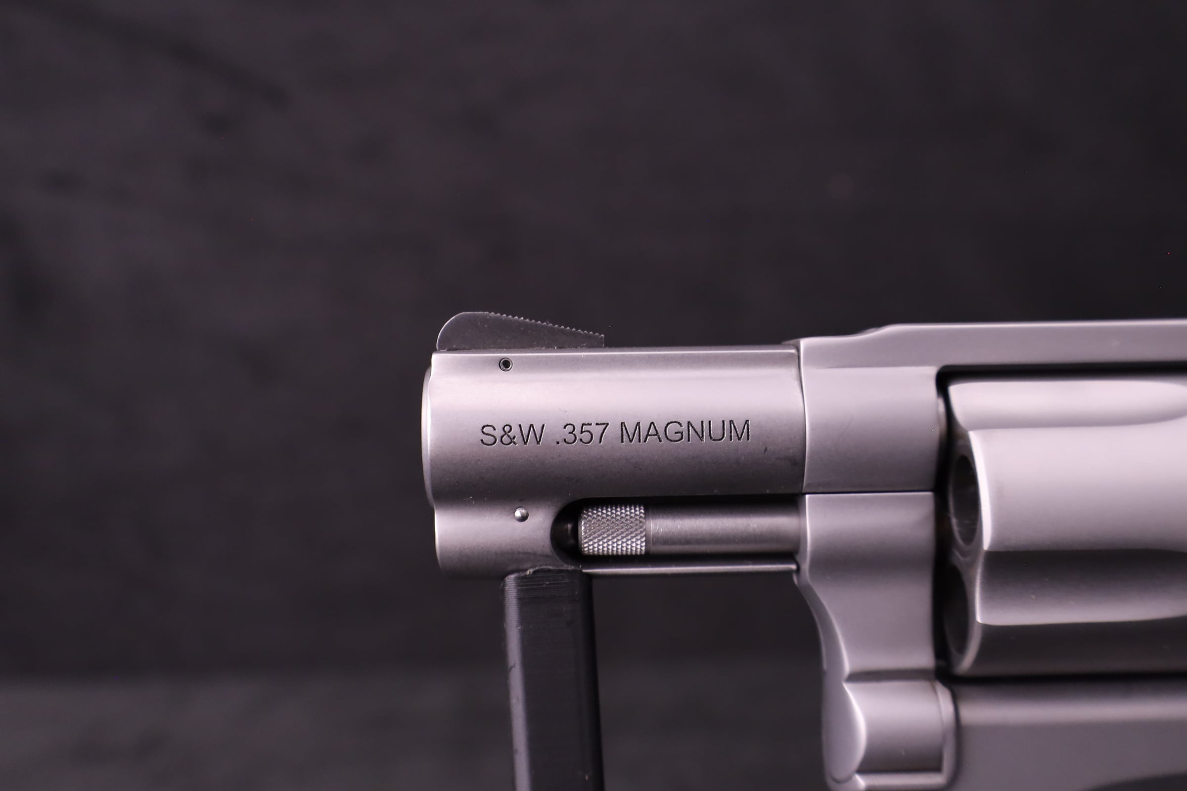 Smith & Wesson Model 60-14 Lady Smith .357 Magnum 2" Snub Nose S&W-img-22