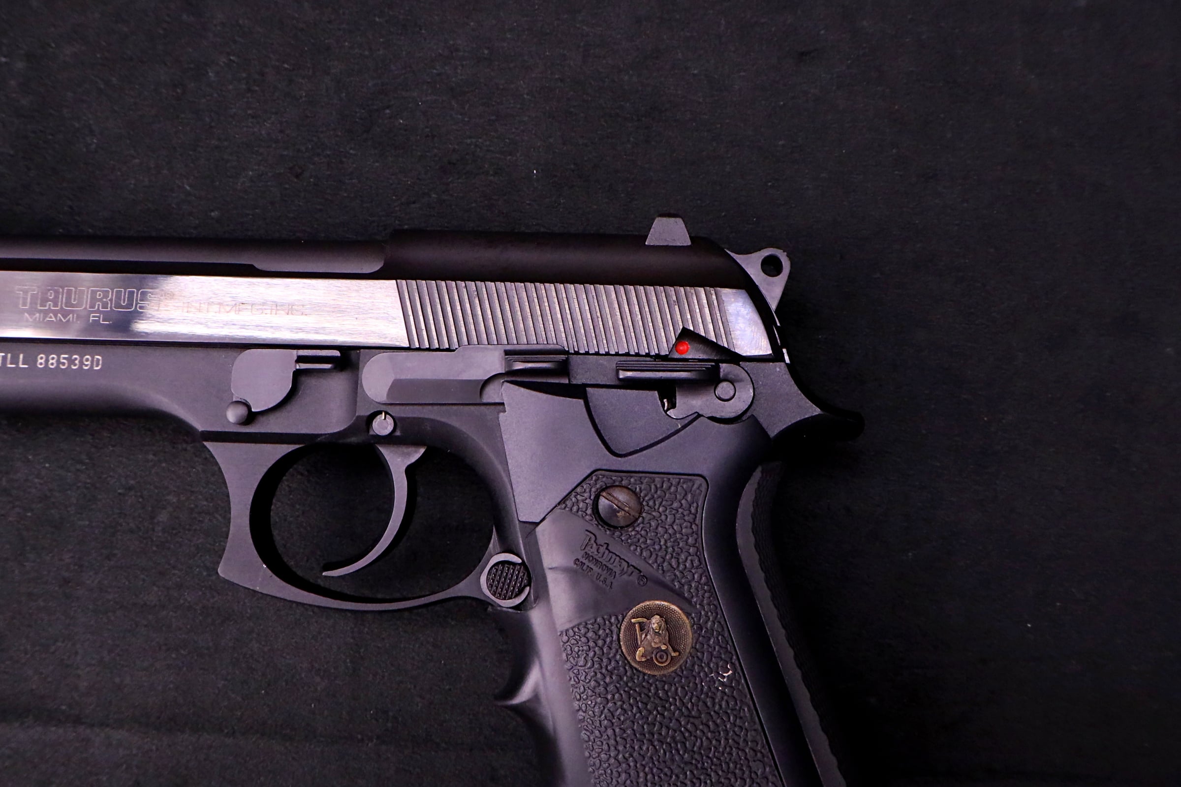 1992 Taurus PT92 AF 9mm Semi Auto Pistol 4.9" Barrel DA/SA Decocker-img-4
