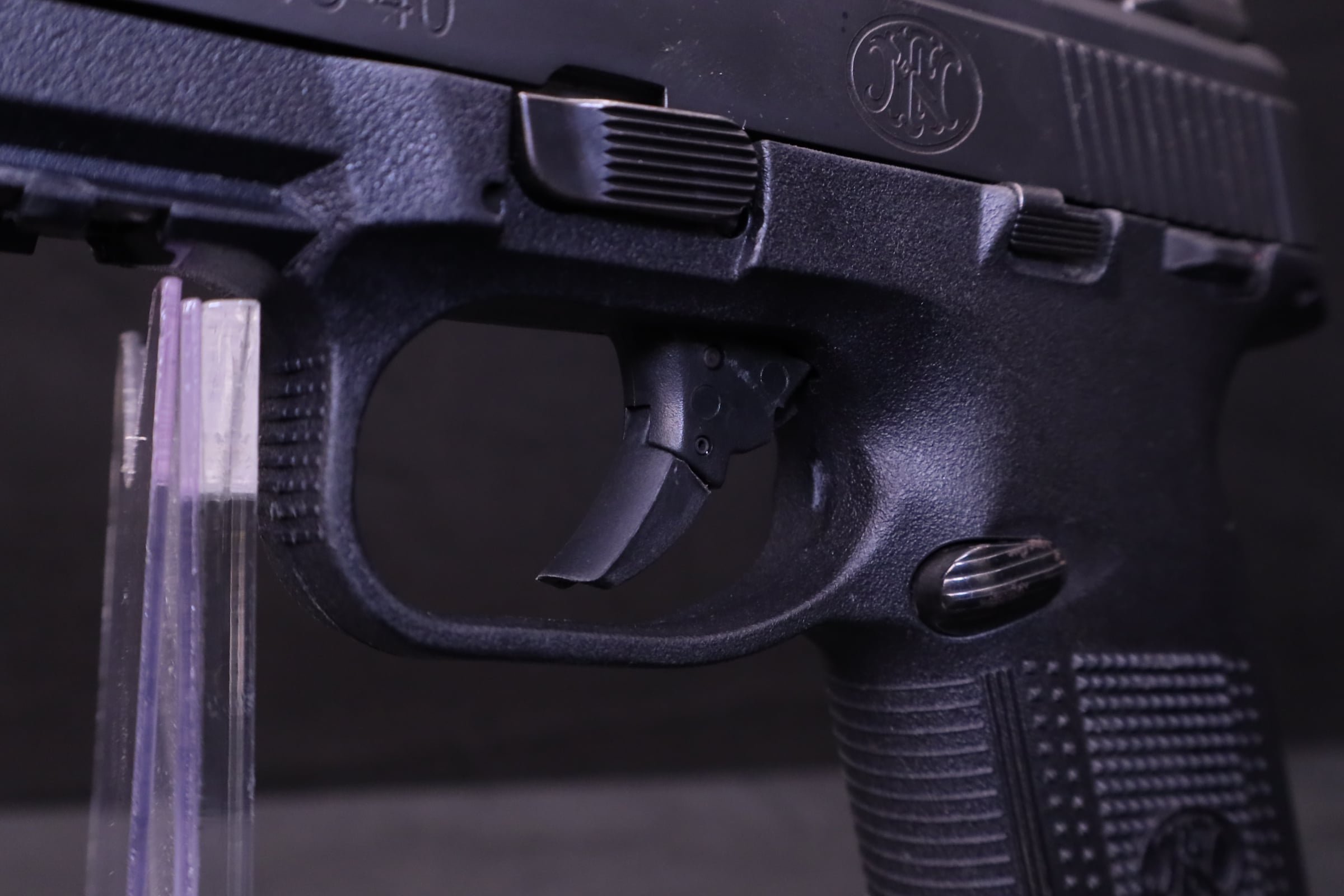 FN FNS-40 .40 S&W 4" BBL w/ Case & 2 Magazines-img-20