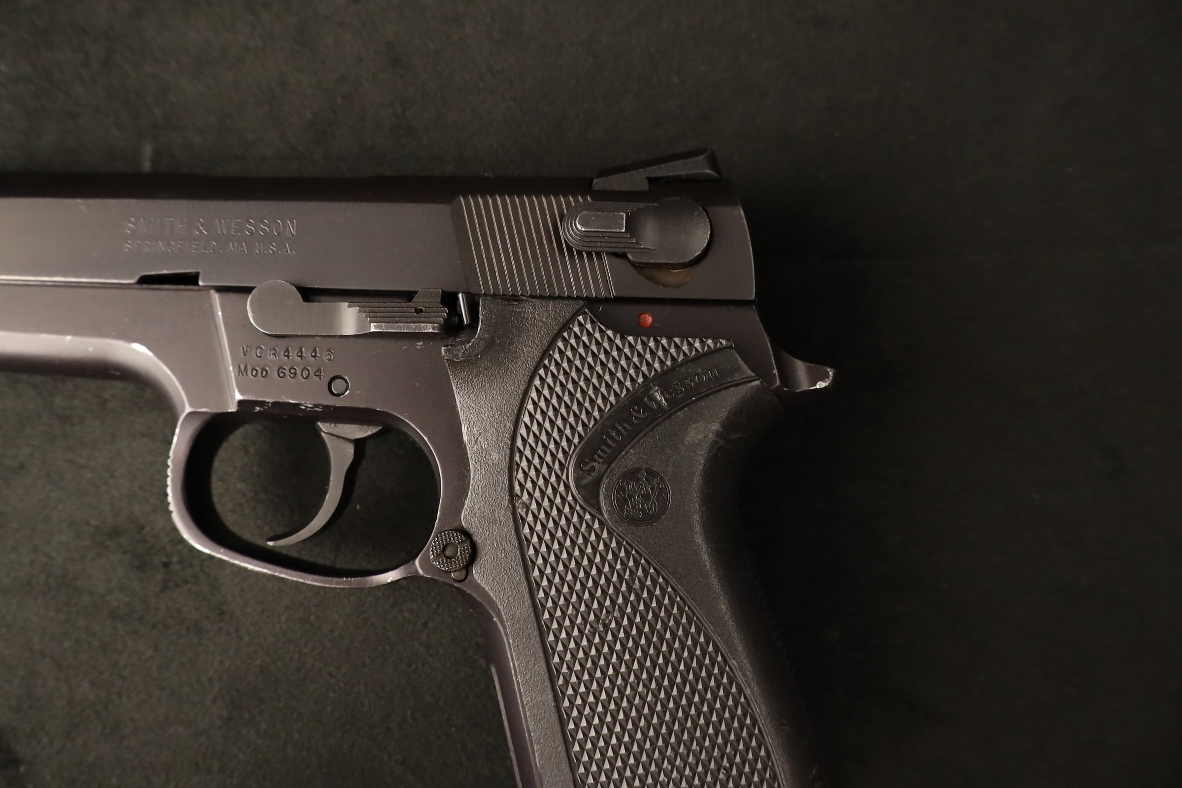 1995 Smith & Wesson 6904 9mm Third Gen Compact S&W Novak Sights-img-7