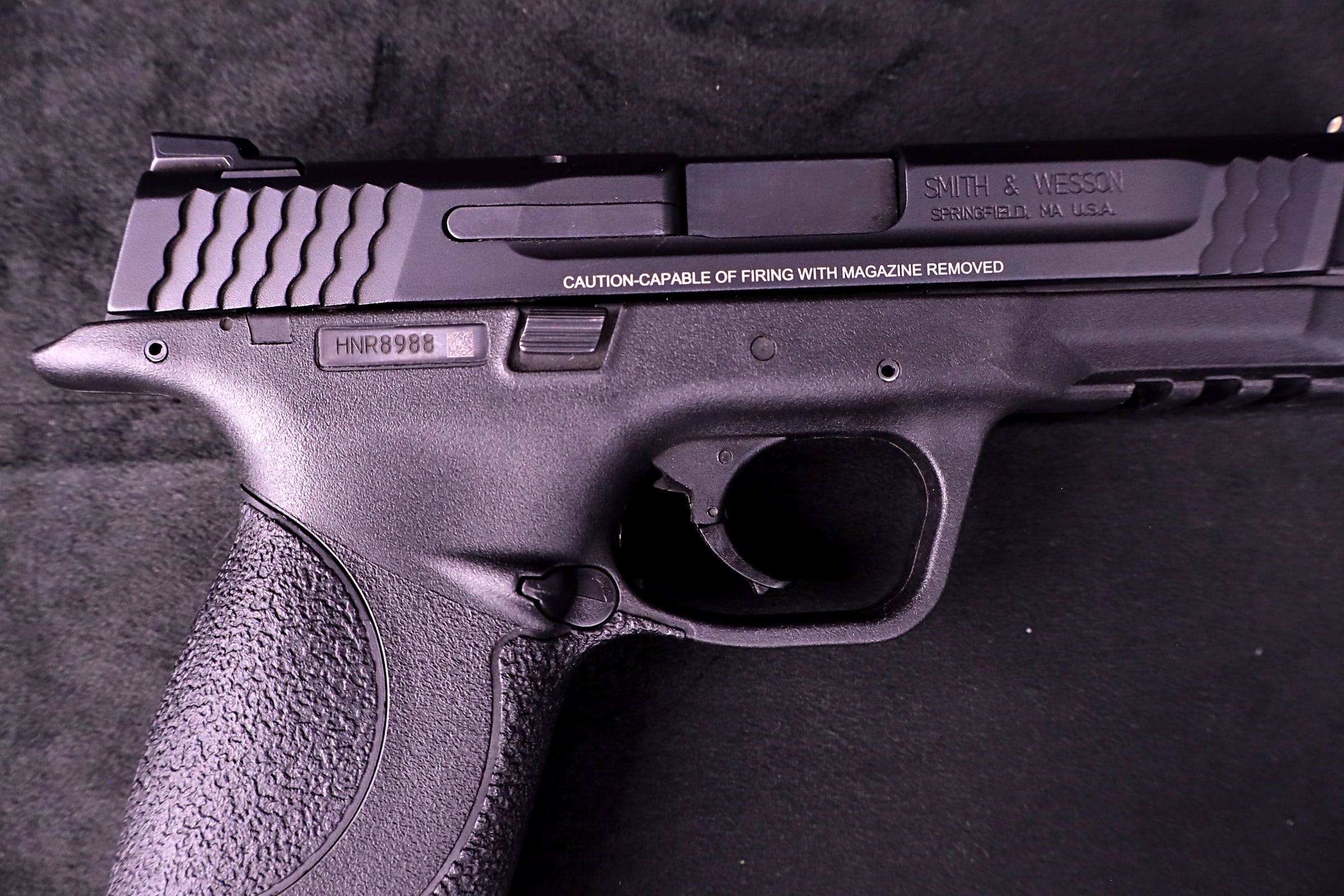 Smith & Wesson M&P45 .45 Auto Full Size Striker Fired Duty Pistol-img-7