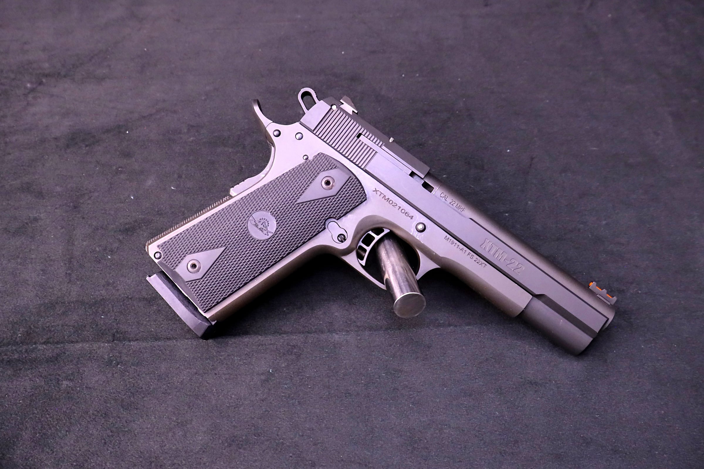 Rock Island Armory XTM-22 .22 WMR 1911 Pistol 4.5 Inch 4 Mags & Case-img-13