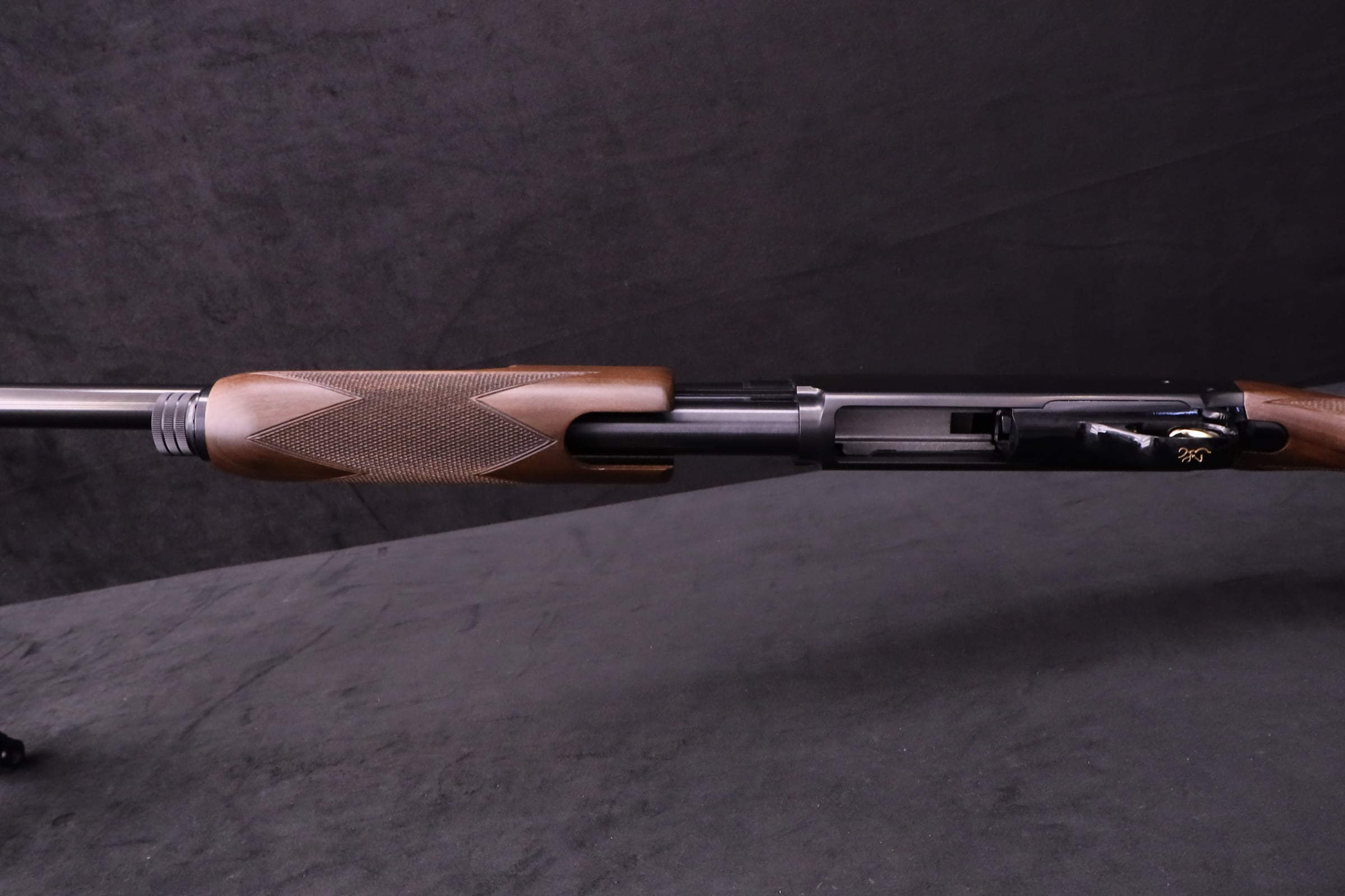 Browning BPS Field 12 GA 28" BBL Ventilated Rib Miroku-img-23
