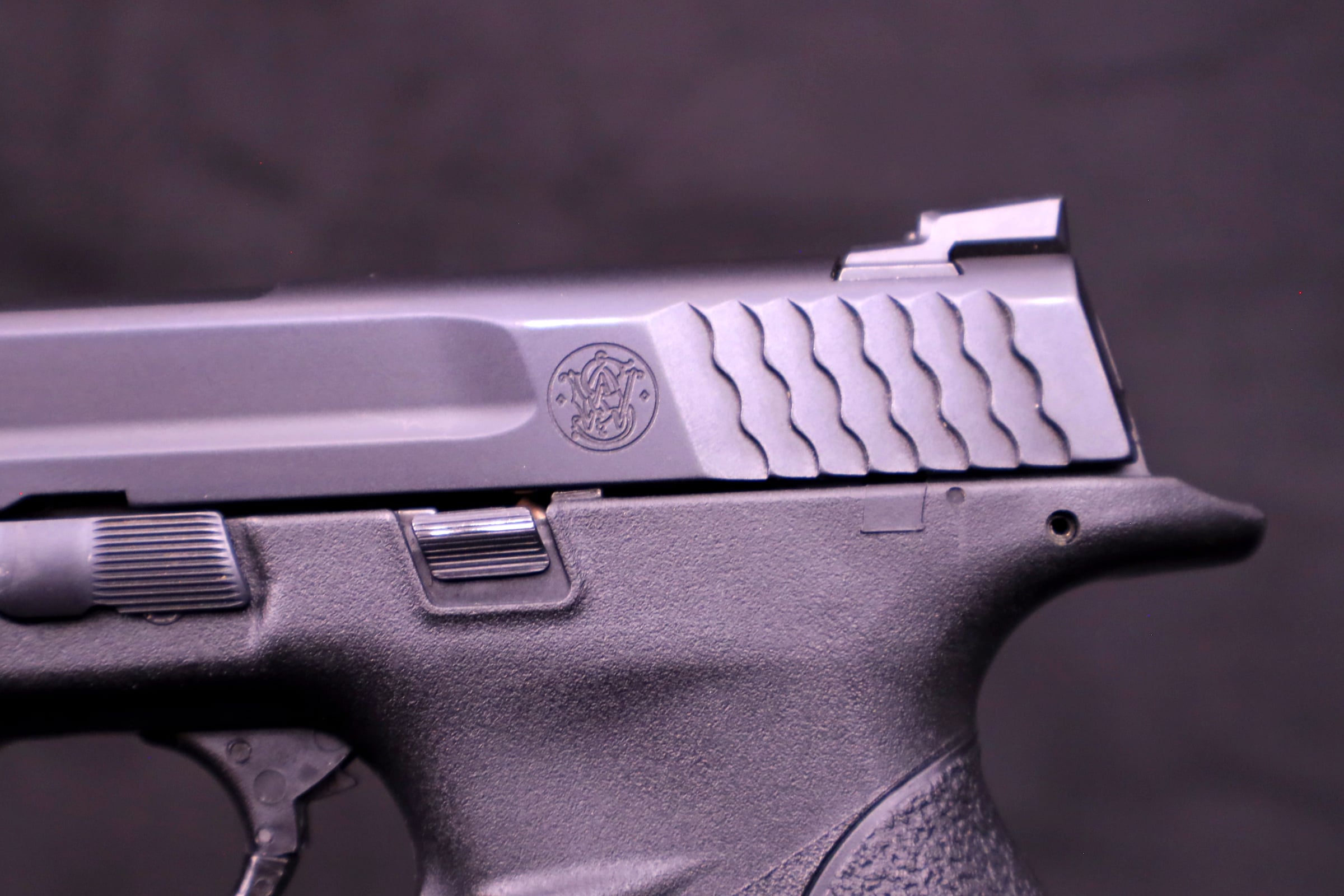 Smith & Wesson M&P45 .45 Auto Full Size Striker Fired Duty Pistol-img-21
