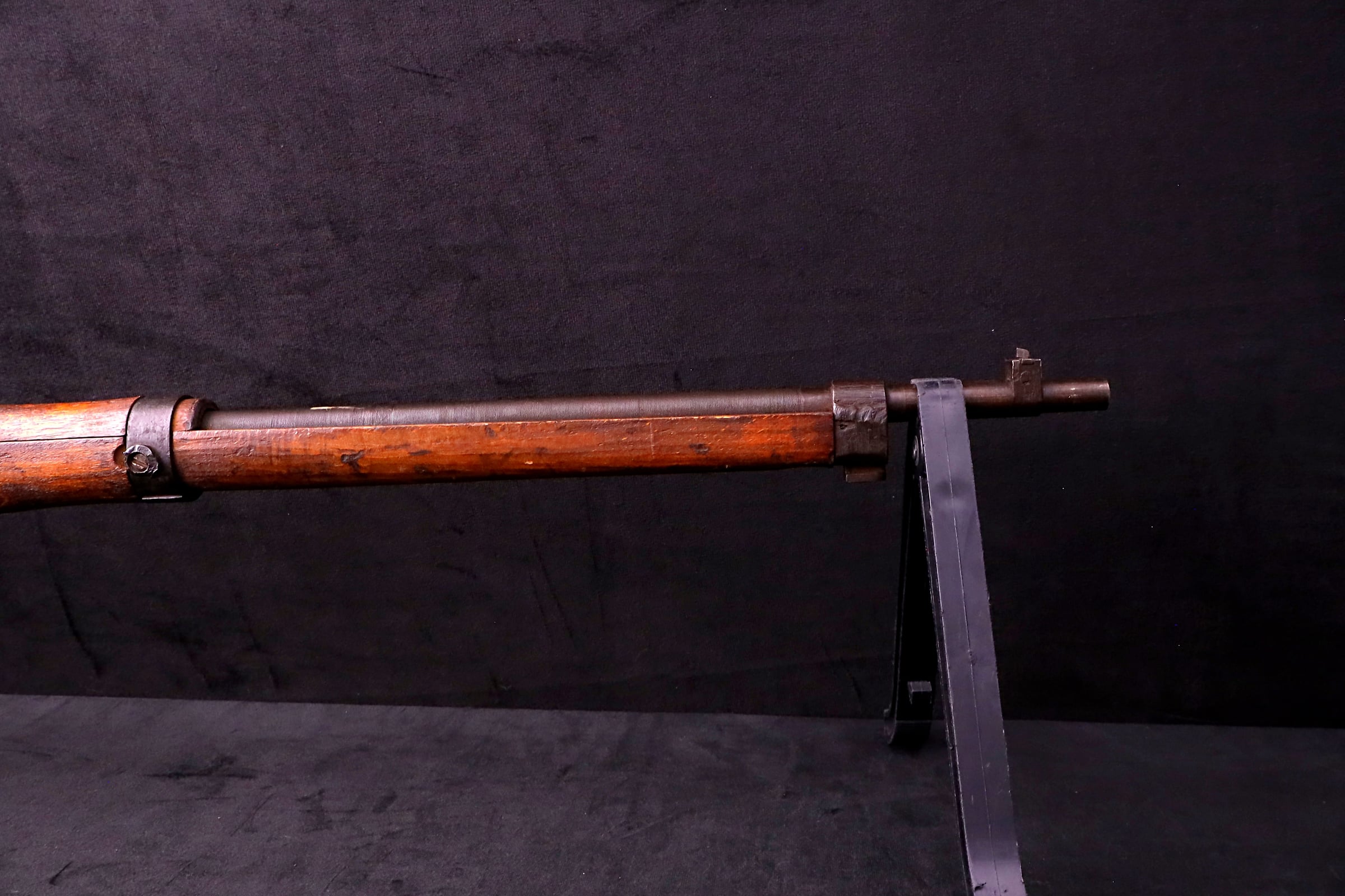 1944 WWII Japanese Arisaka Type 99 Last Ditch Rifle 7.7mm Rope Hole Stock-img-7