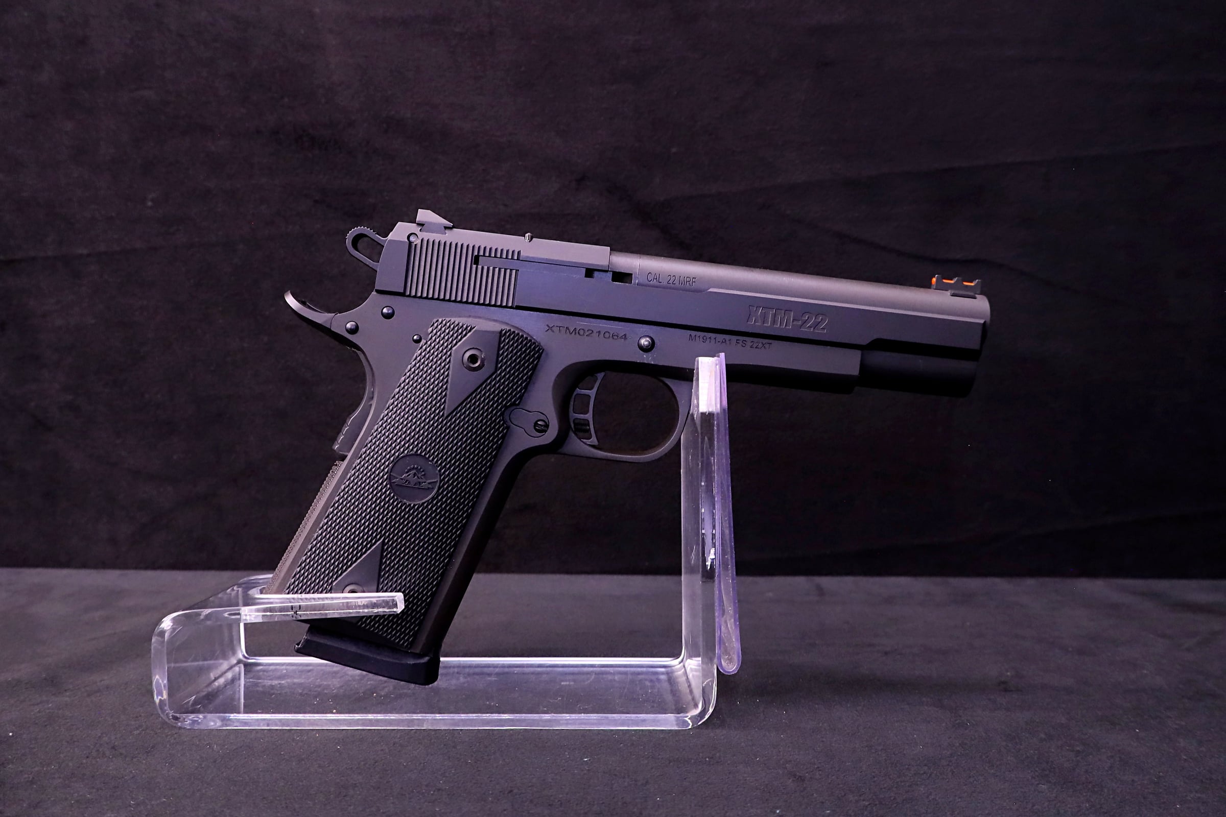 Rock Island Armory XTM-22 .22 WMR 1911 Pistol 4.5 Inch 4 Mags & Case-img-19