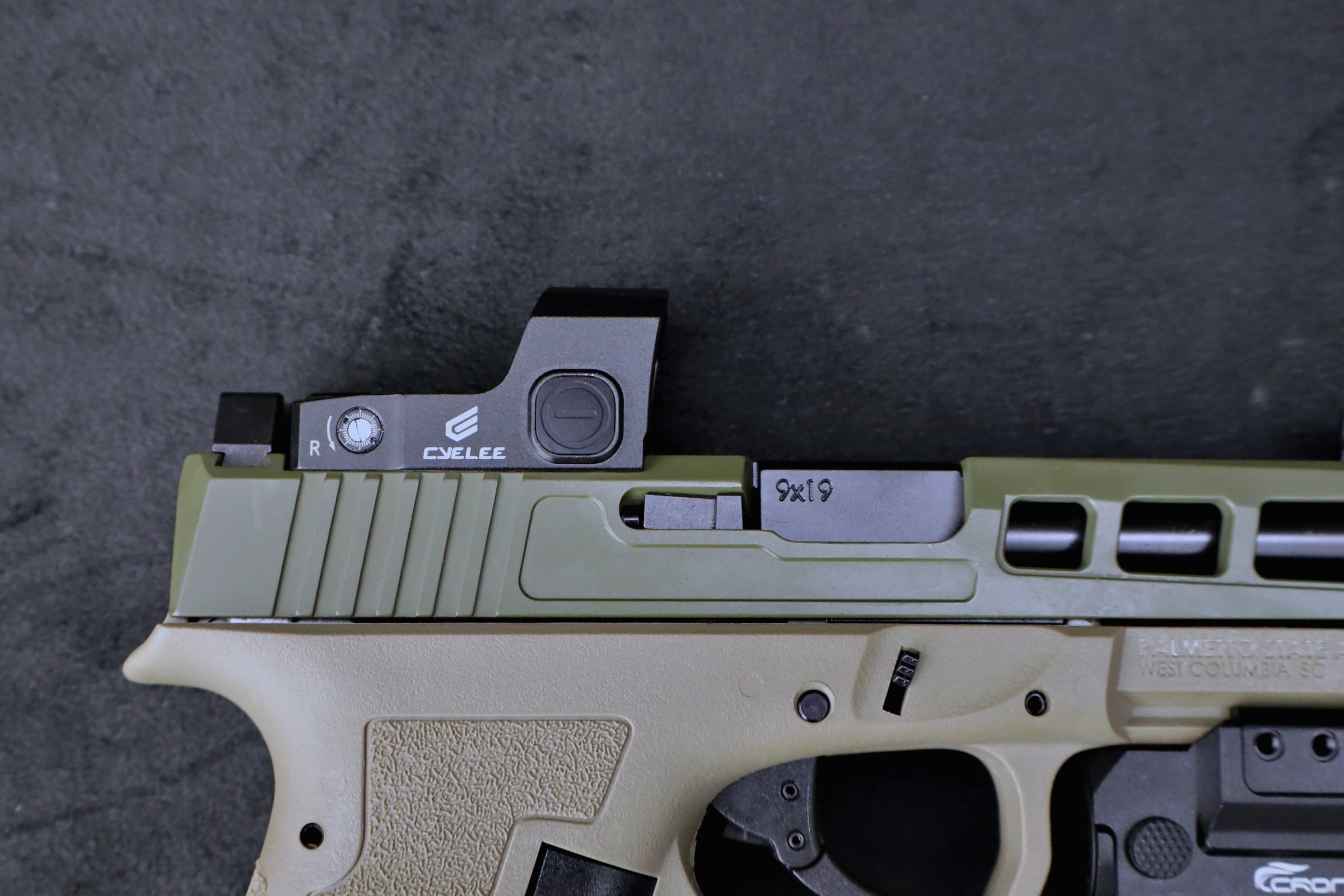 Palmetto State Armory Dagger Compact 9mm w/ Red Dot Light & Case-img-7