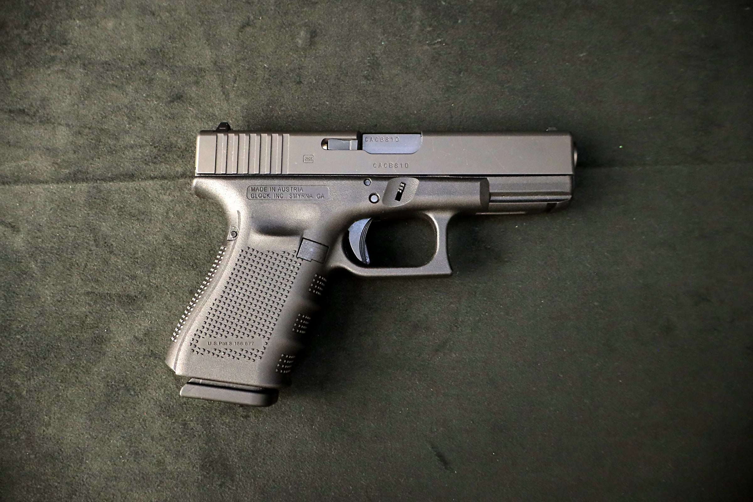 Glock 32 Gen4 .357 SIG Semi Auto Pistol 13+1 Compact Austria-img-6