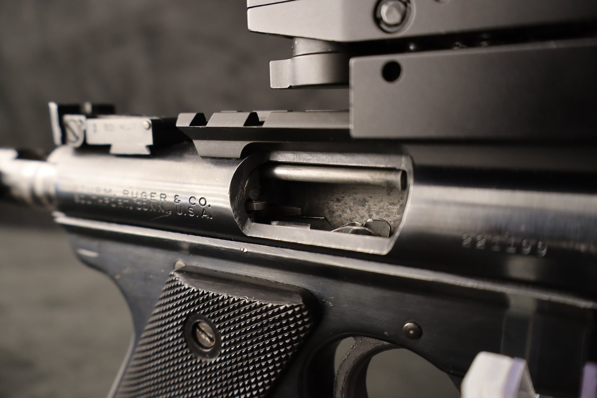 1962 Ruger Custom .22 LR 6.5" BBL J.E. Clark Bull Barrel MCGRGD Reflex-img-17