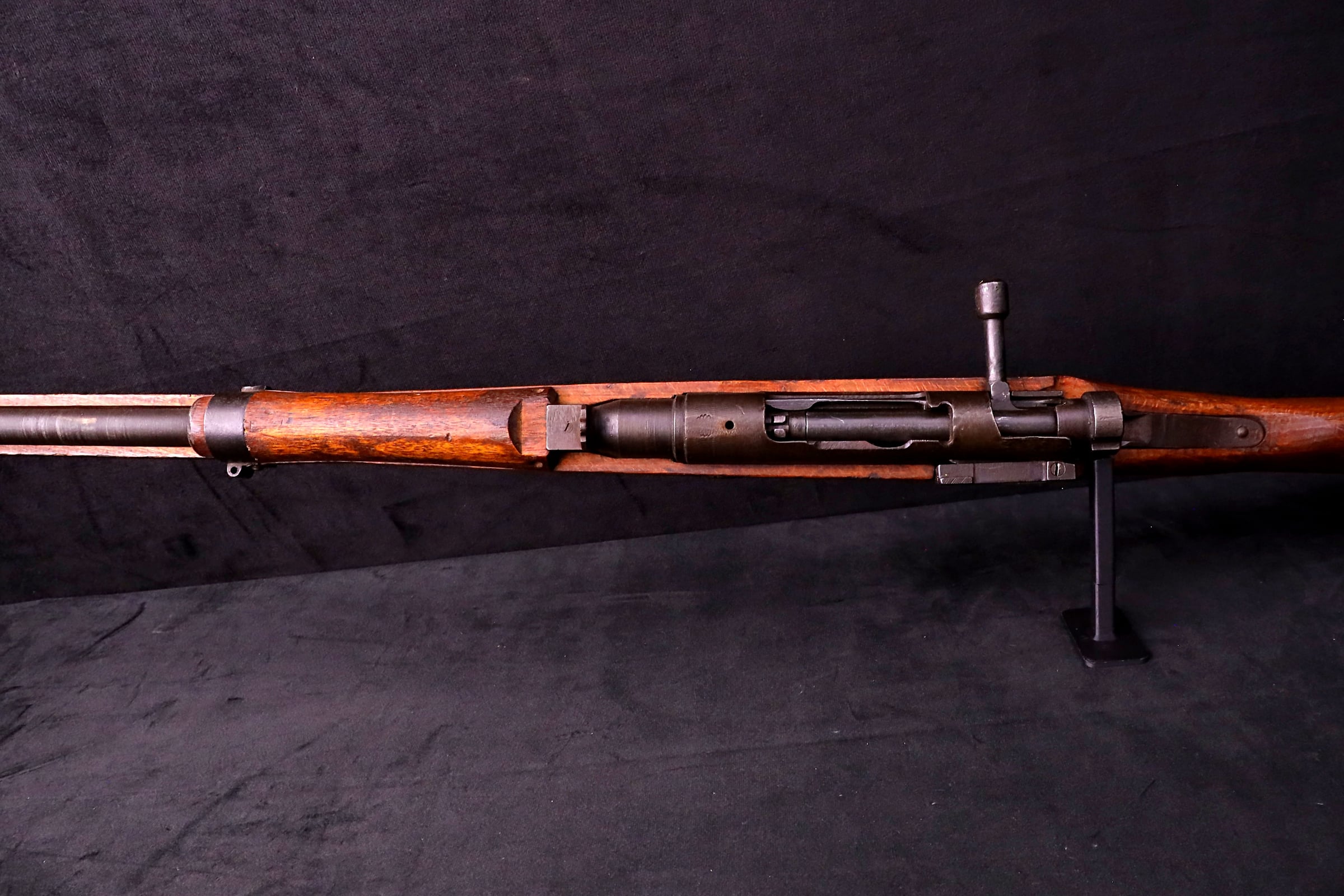 1944 WWII Japanese Arisaka Type 99 Last Ditch Rifle 7.7mm Rope Hole Stock-img-15