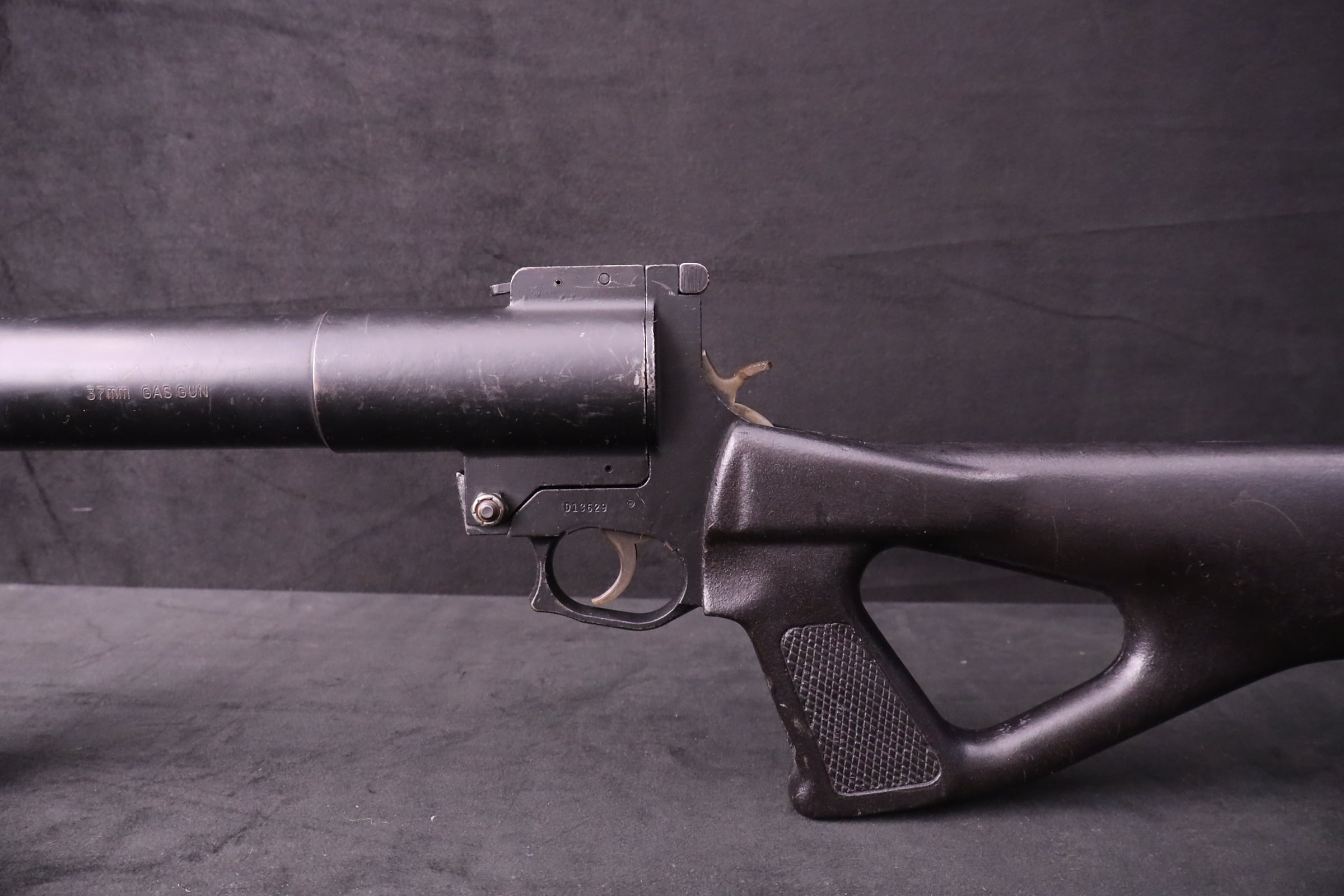 Defense Technologies Model 1315 37mm Single Shot Gas Launcher-img-6